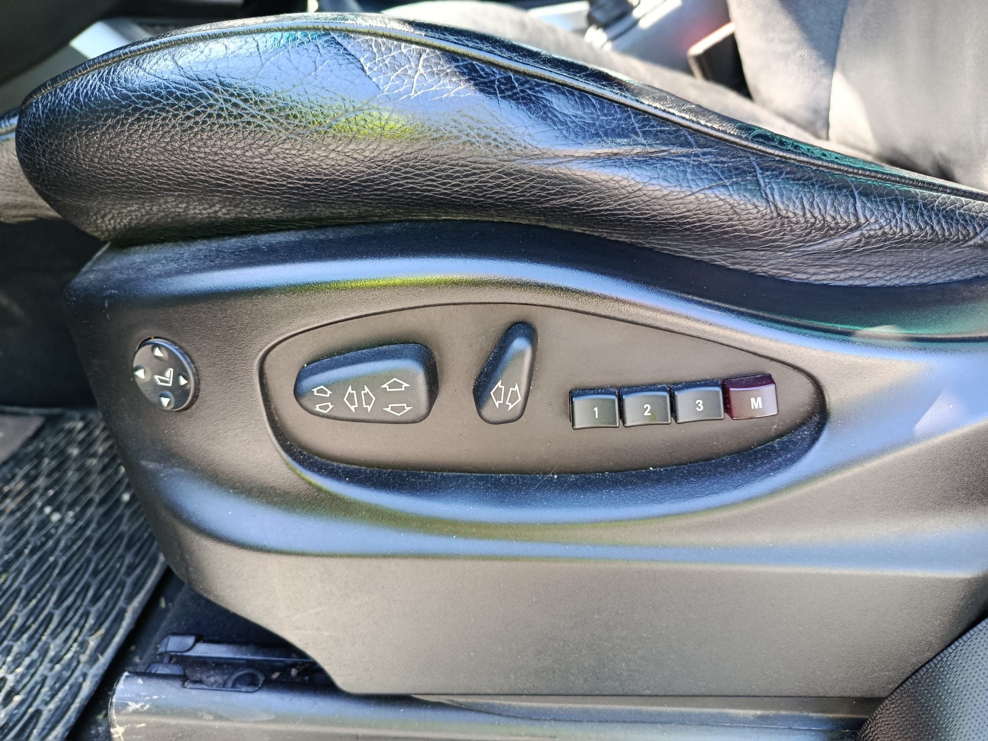 BMW X5 · Ano 2006 — image 20
