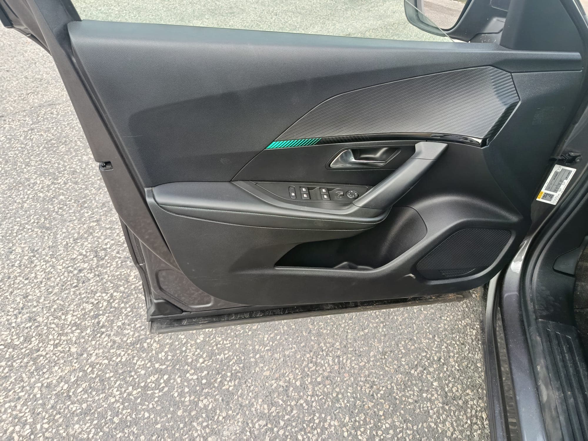 Peugeot 2008 · Année 2021 — image 13