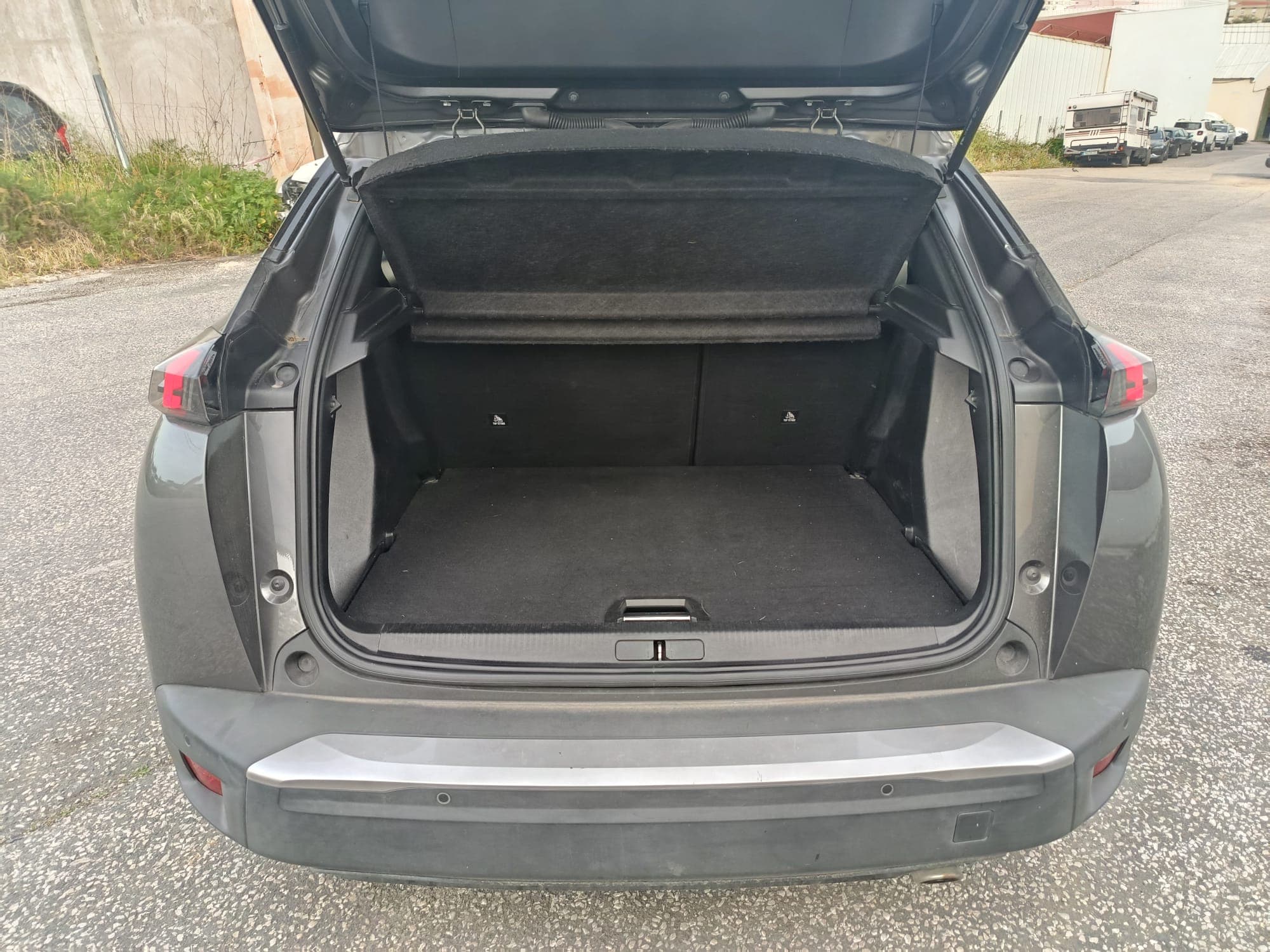 Peugeot 2008 · Année 2021 — image 9