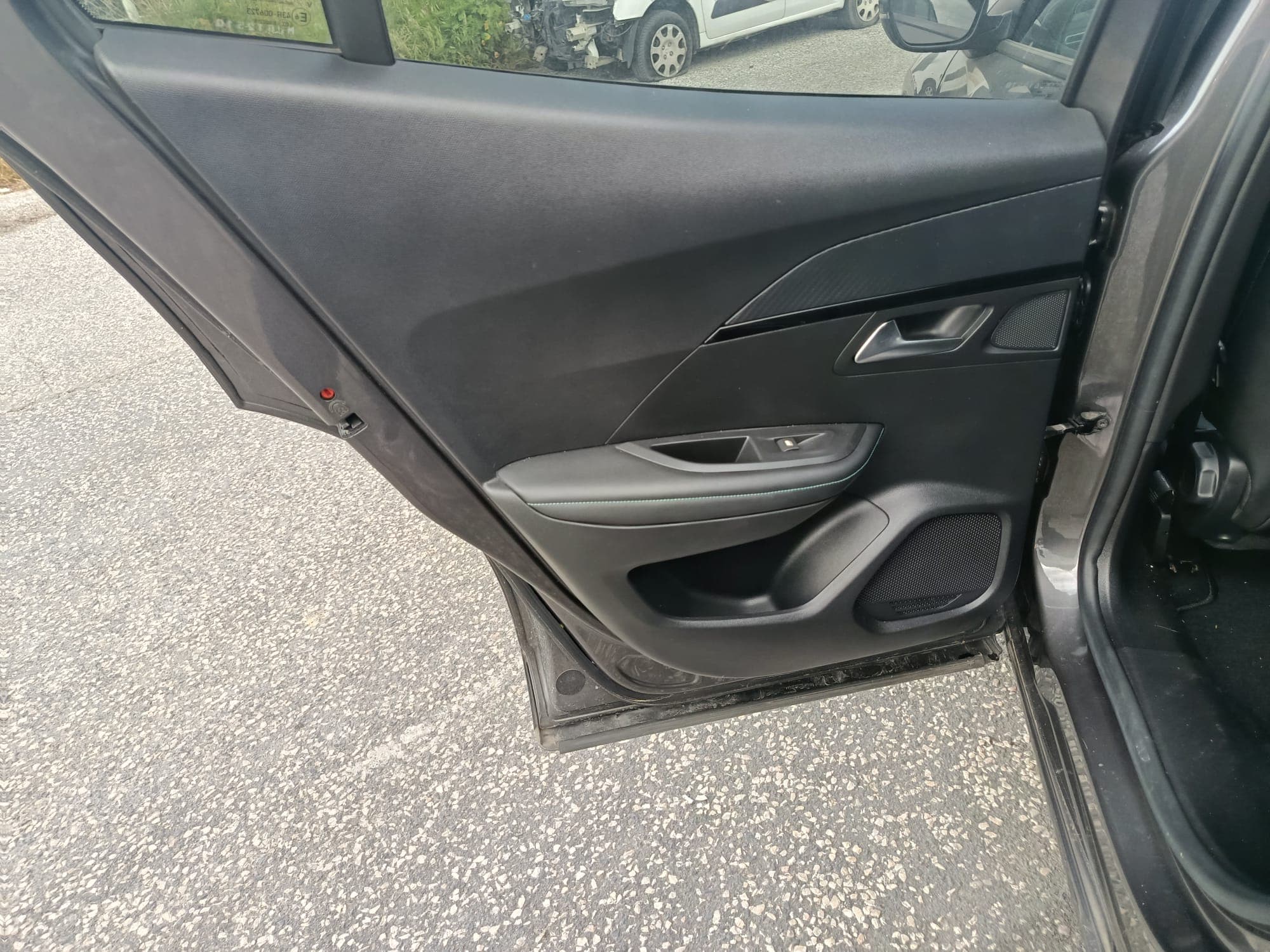 Peugeot 2008 · Année 2021 — image 19