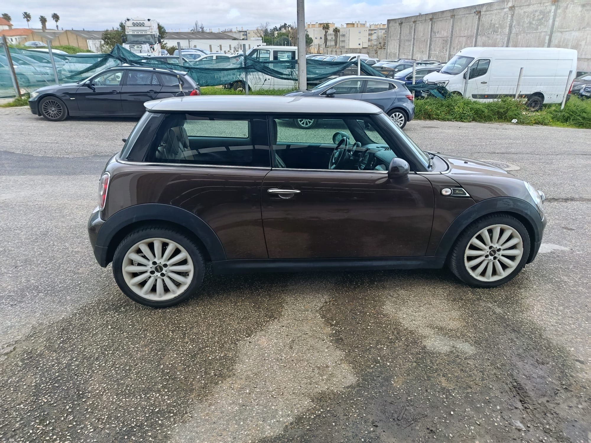 Mini Cooper D · Ano 2009 — image 4