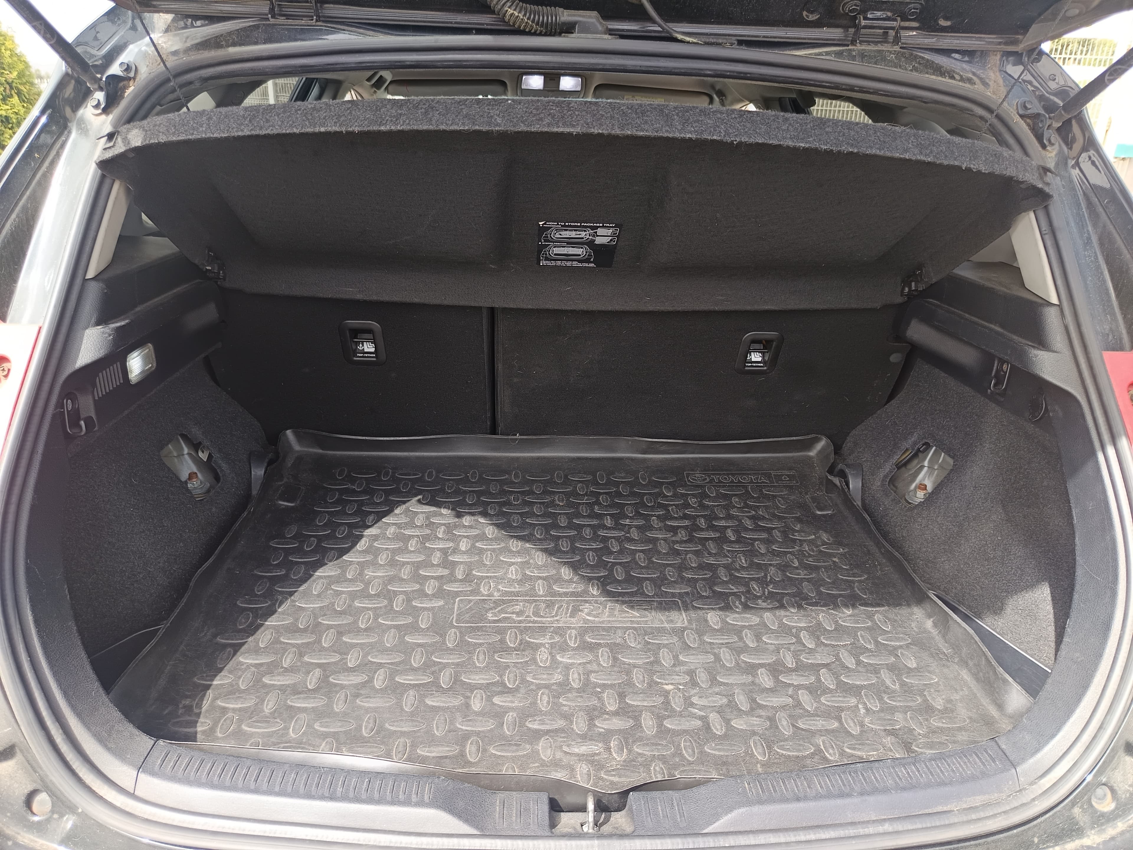 Toyota Auris · Ano 2013 — image 17