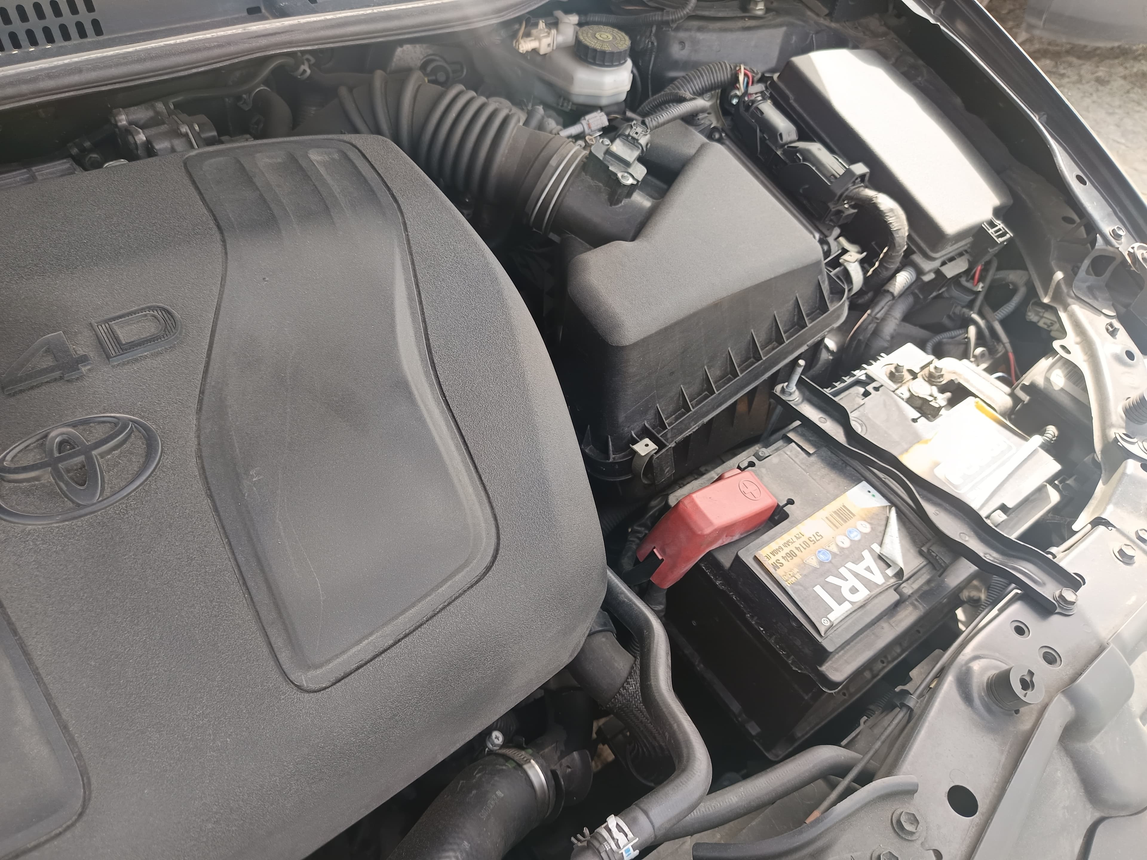 Toyota Auris · Ano 2013 — image 16