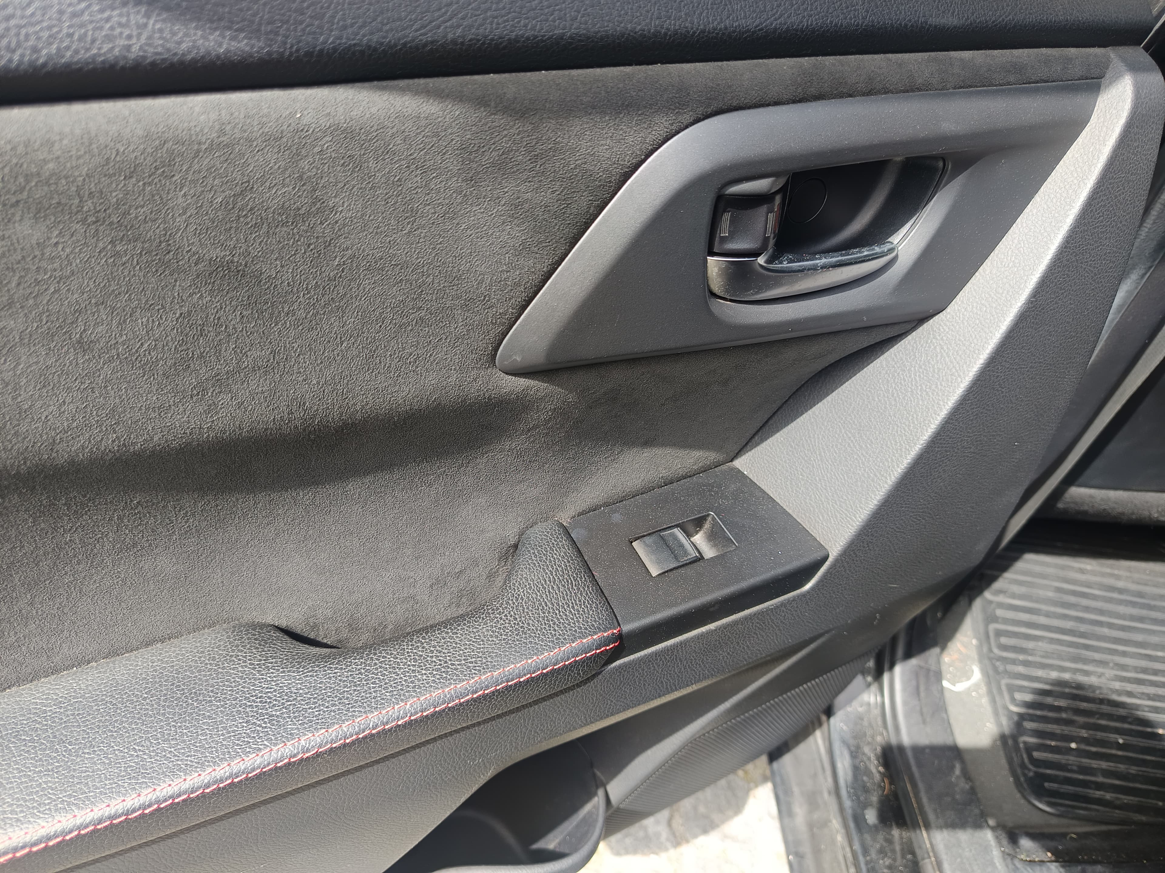 Toyota Auris · Ano 2013 — image 41