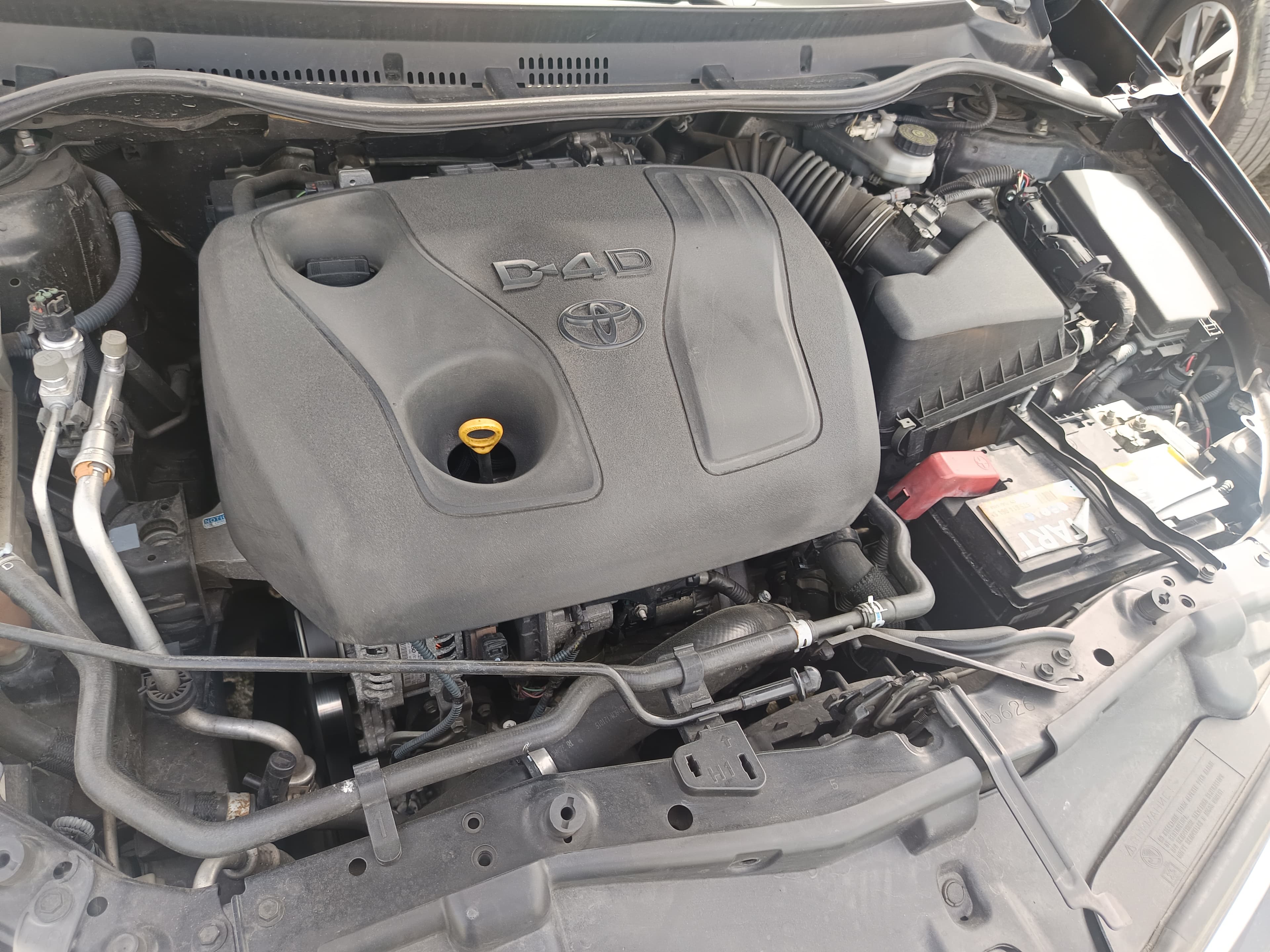Toyota Auris · Ano 2013 — image 22