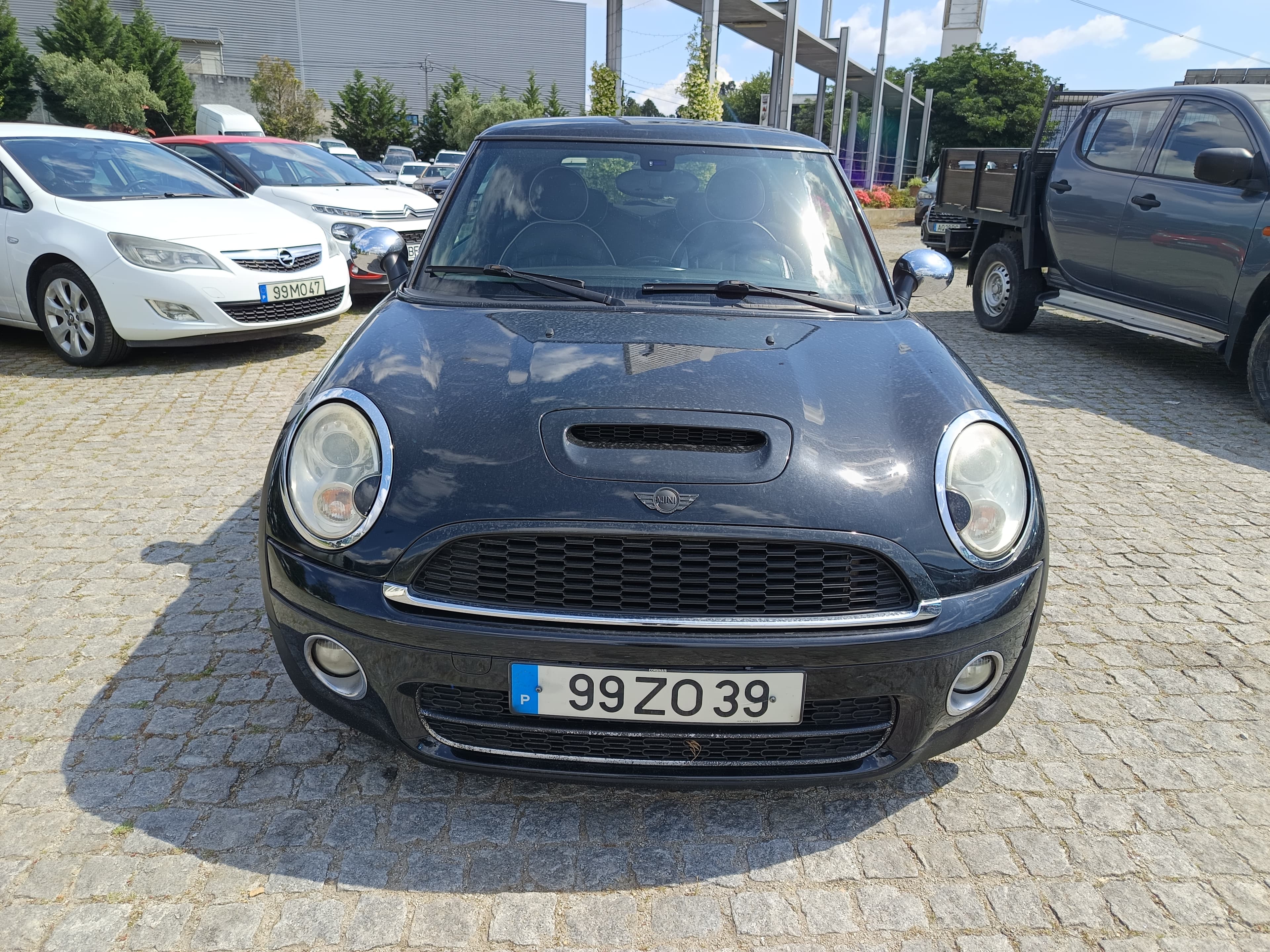 Mini Cooper D · Ano 2009 — image 2