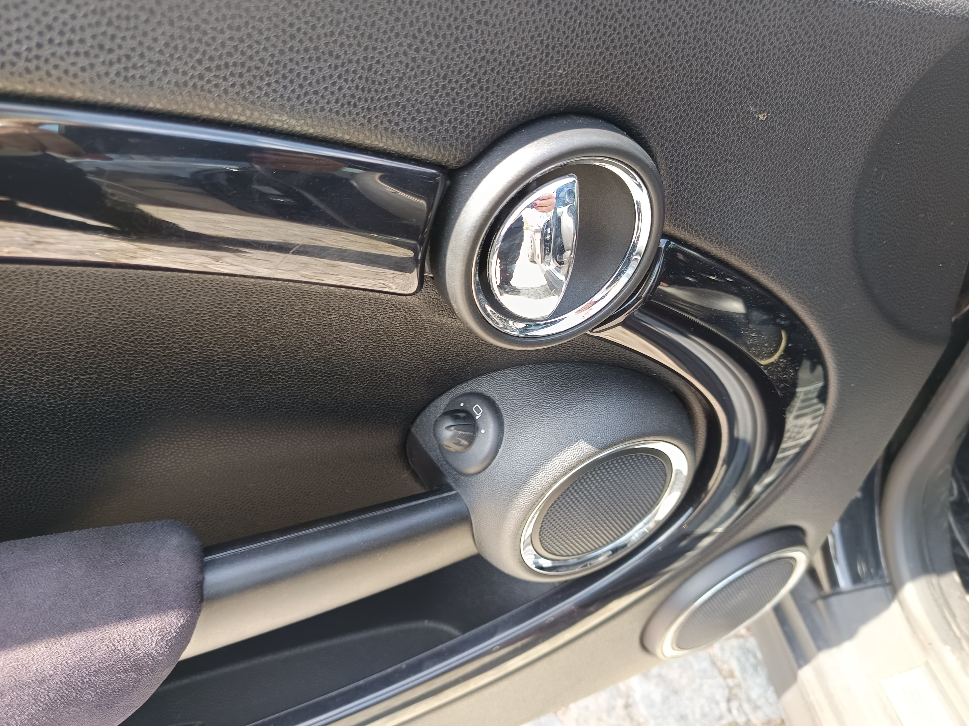 Mini Cooper D · Ano 2009 — image 26