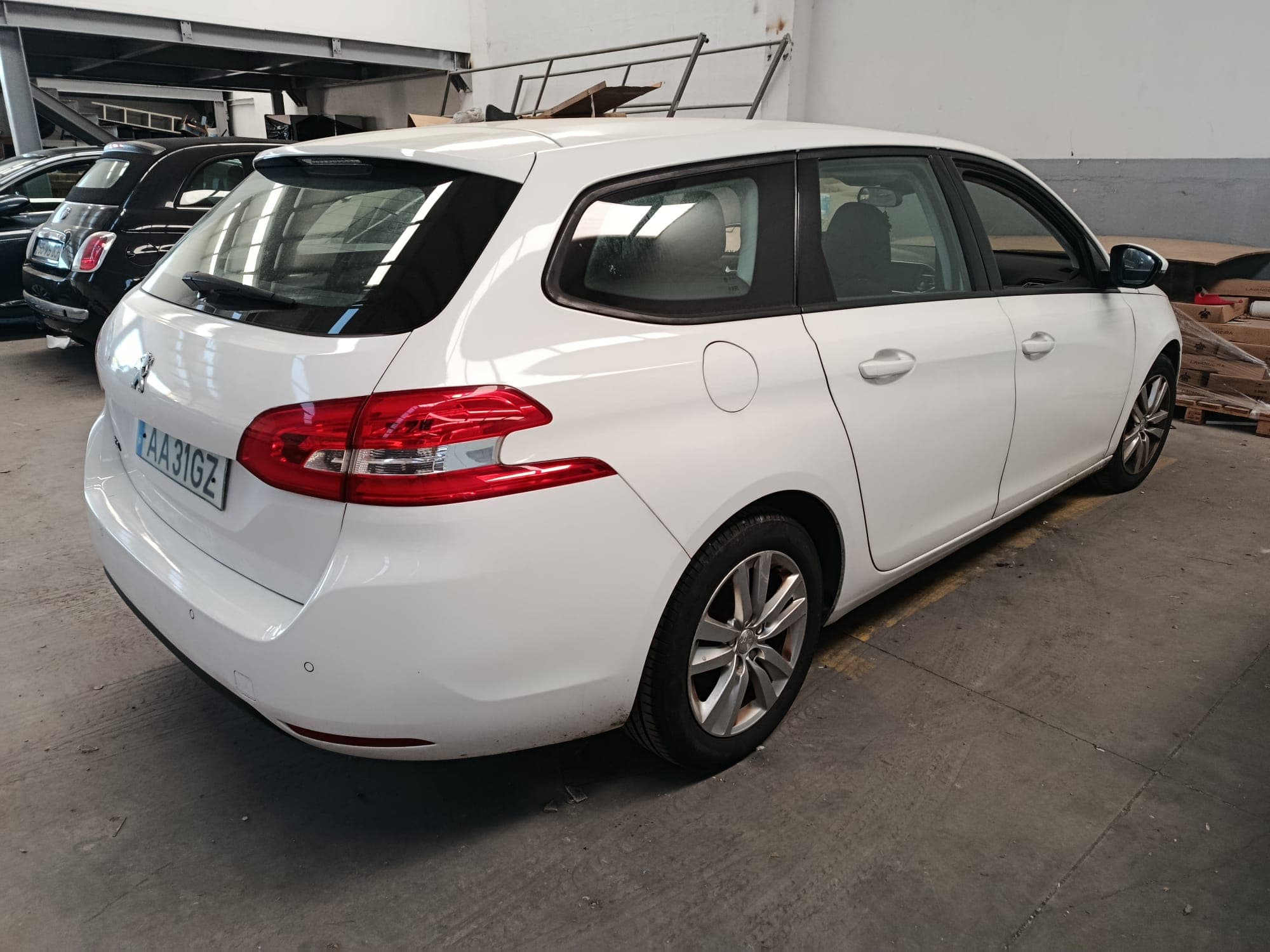 Peugeot 308 II SW · Ano 2017 — image 4