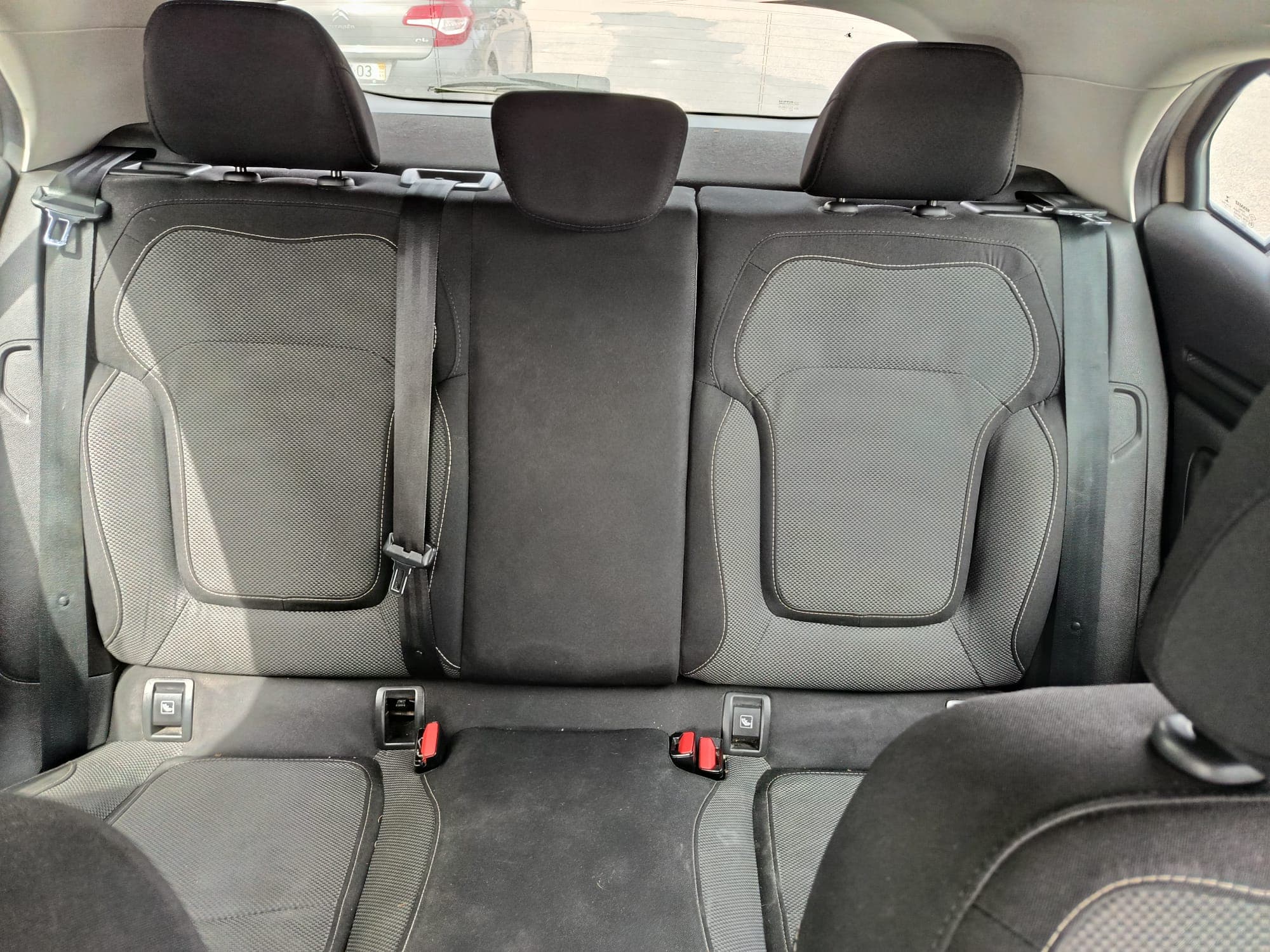 Renault Mégane · Année 2019 — image 14