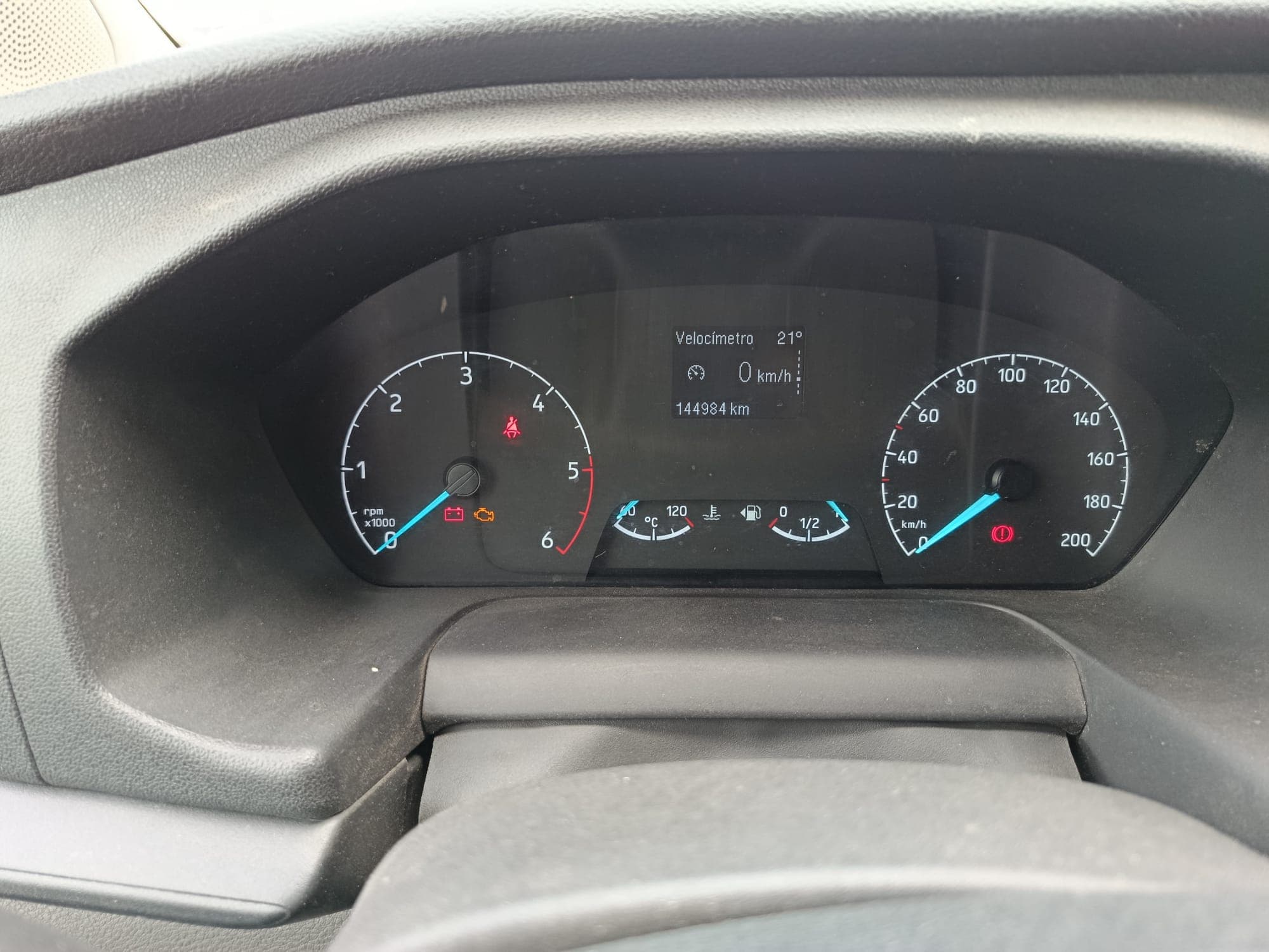 Ford Transit · Ano 2022 — image 15