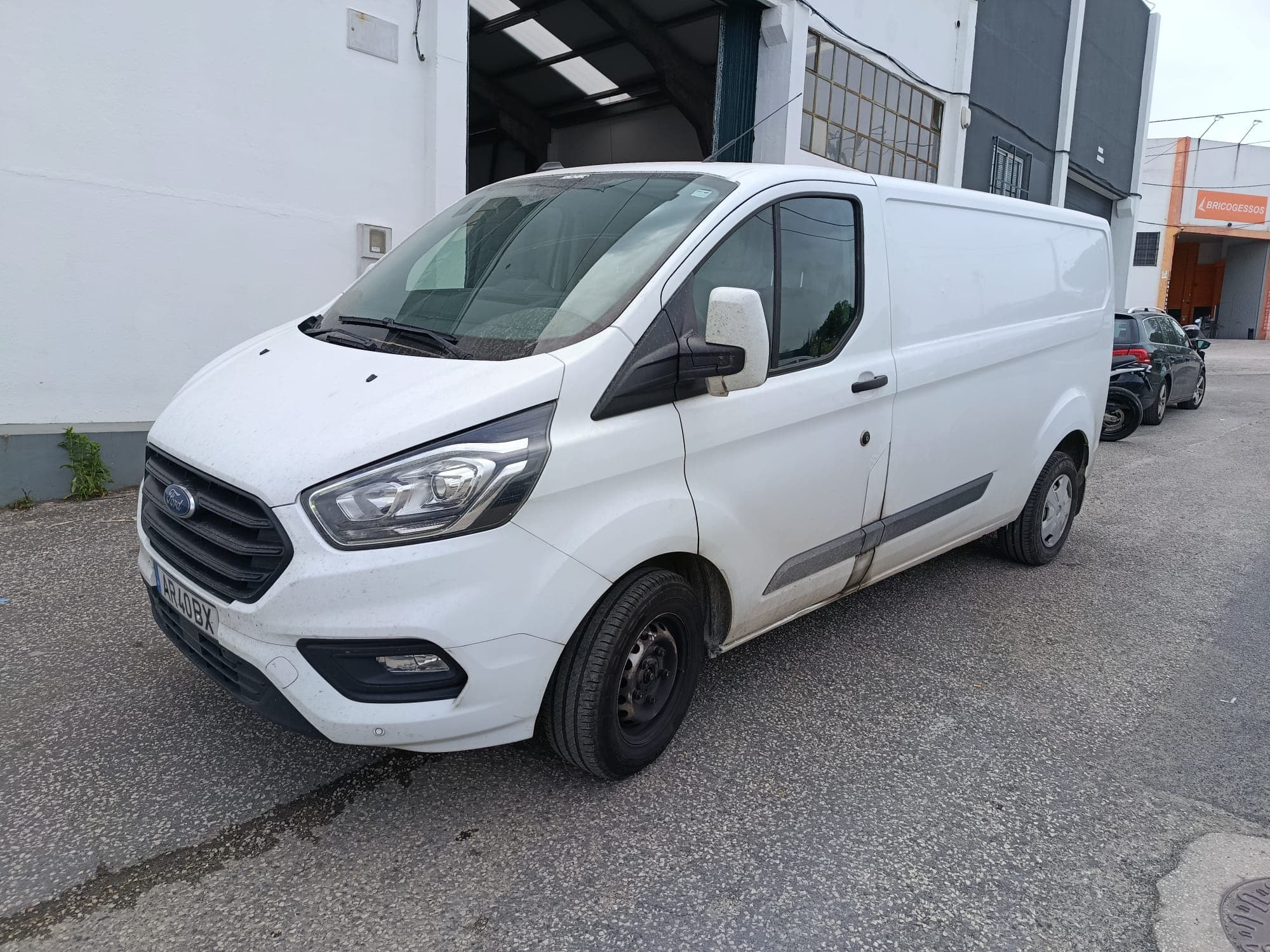 Ford Transit · Ano 2022 — image 1