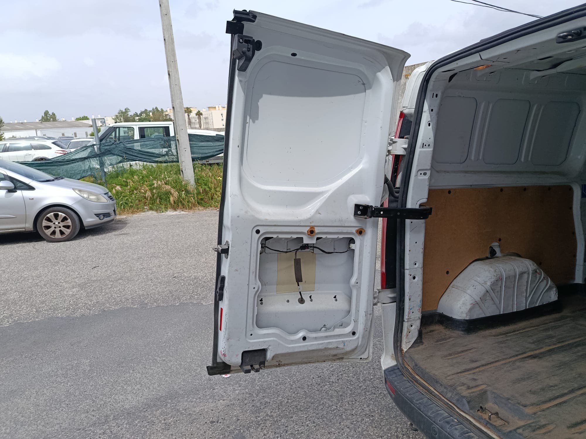 Ford Transit · Ano 2022 — image 20