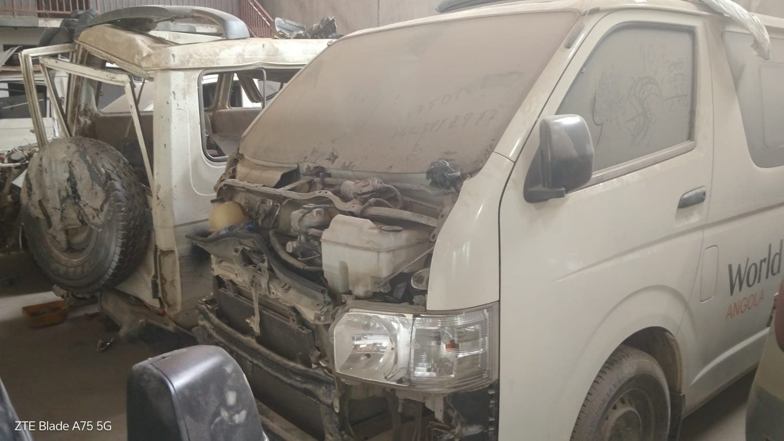 TOYOTA HIACE (Luanda)