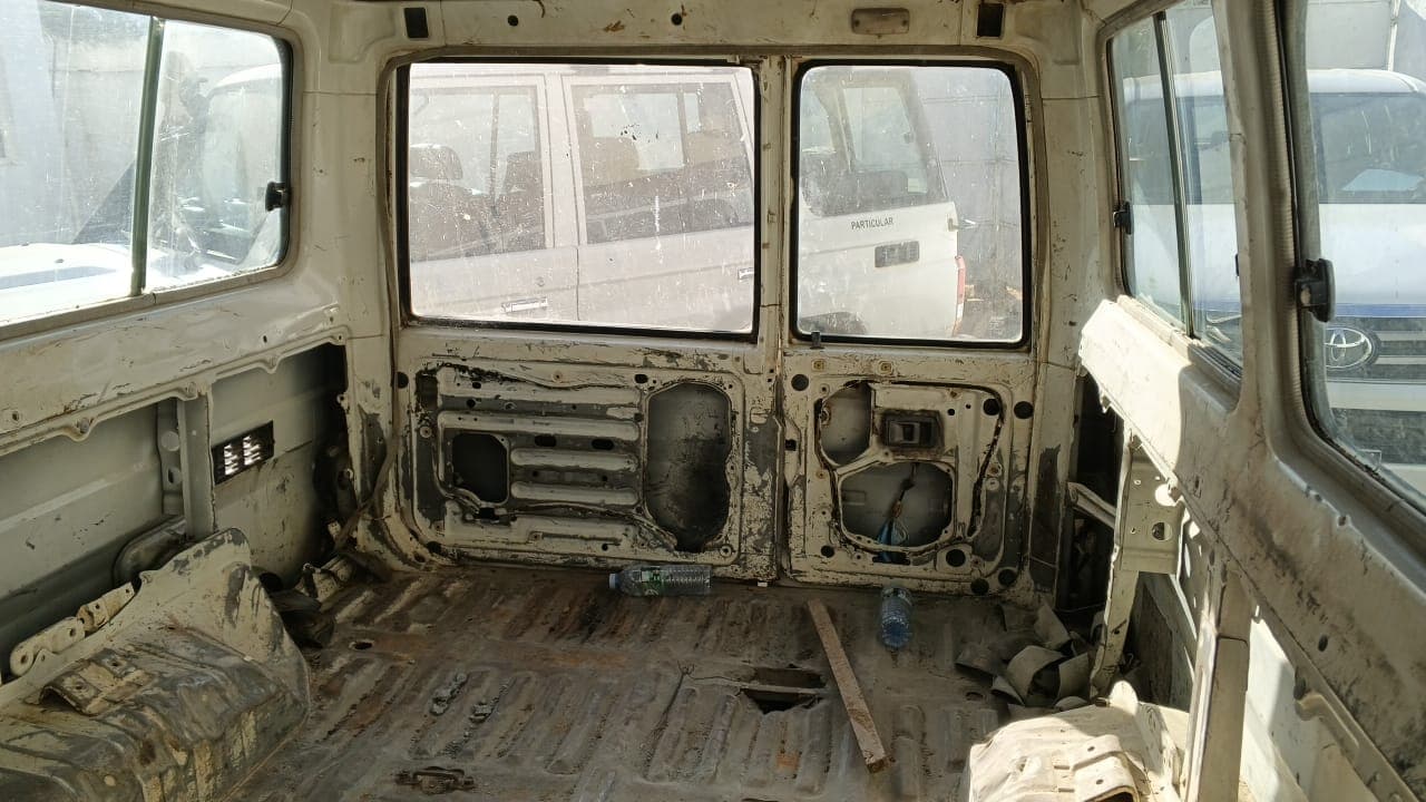 TOYOTA LAND CRUISER (Huambo) — imagen 5