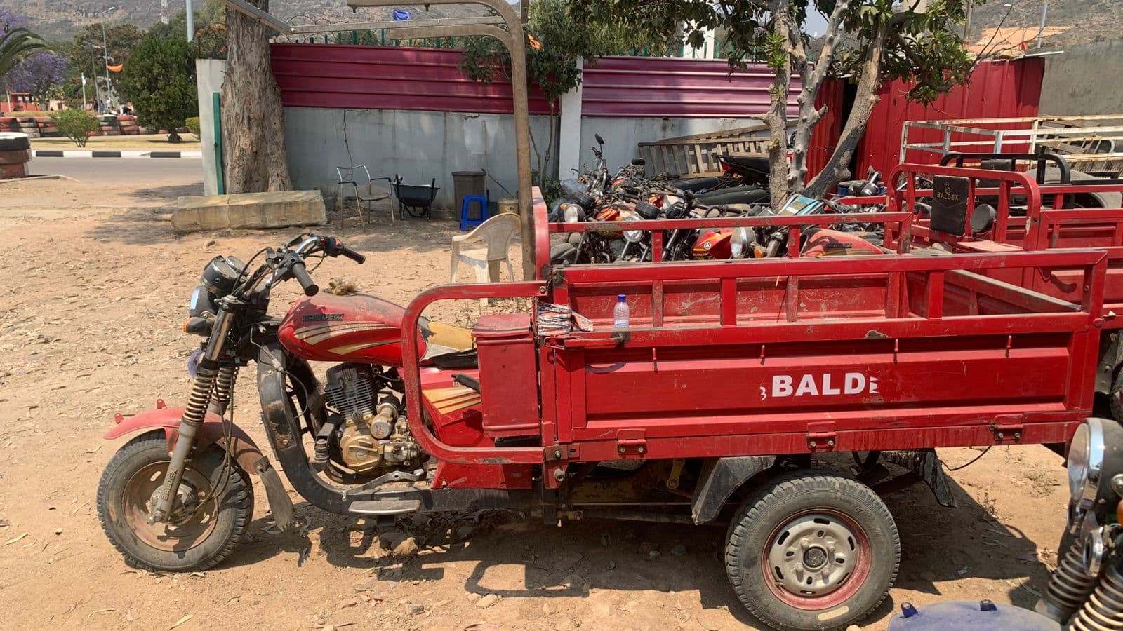 5 Motociclos Baldex (Lubango) — image 5