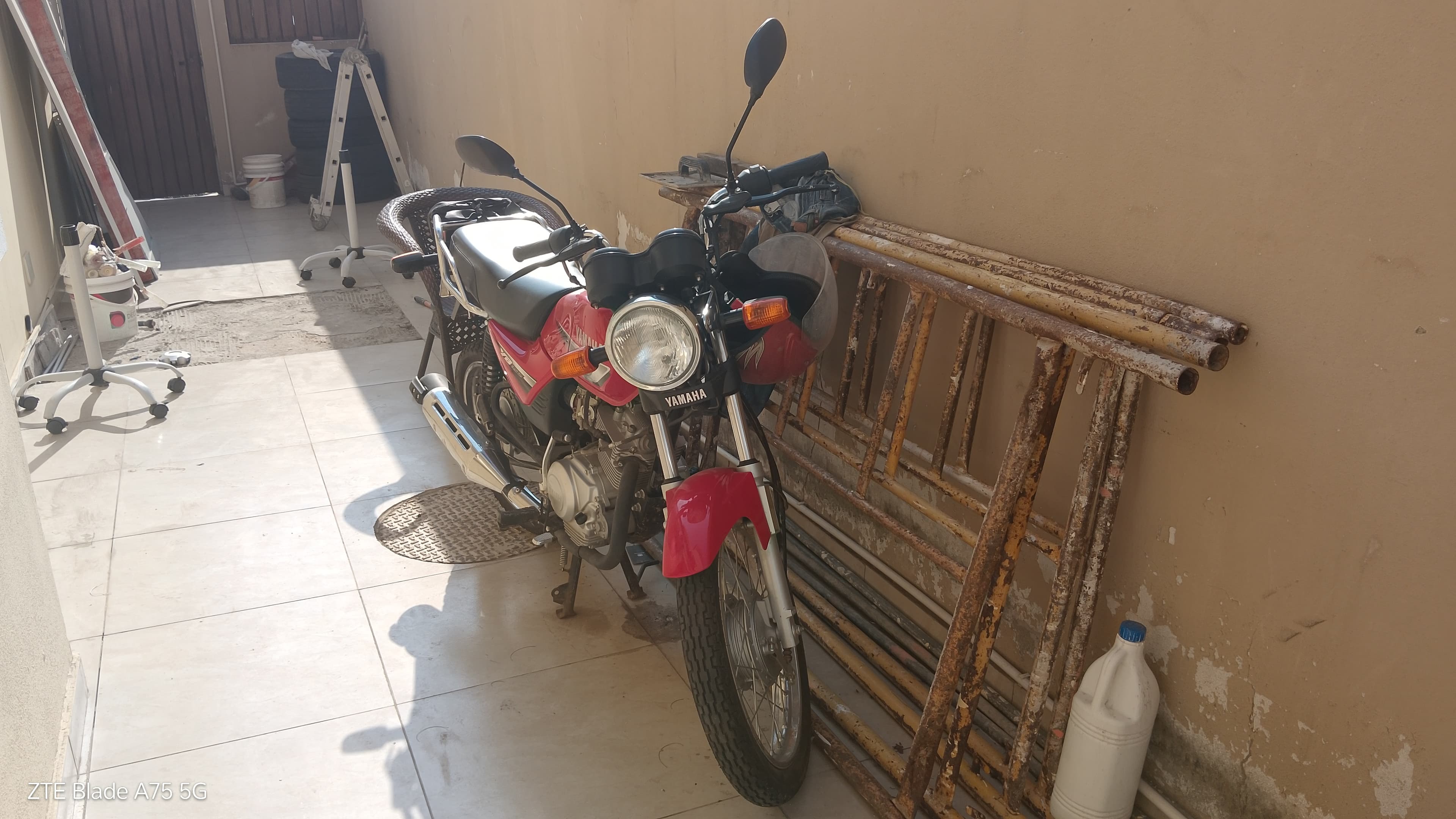 2 Motociclos Yamaha e Leopard — image 2
