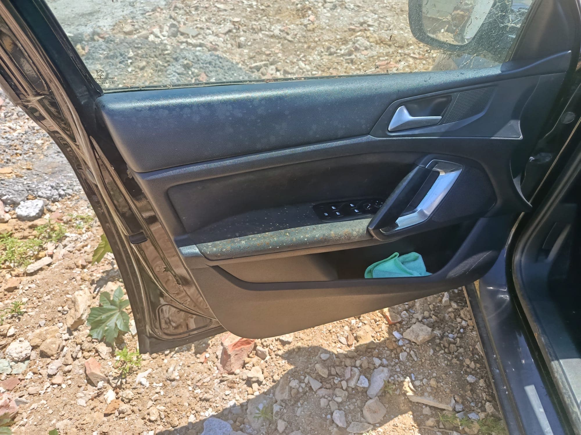 Peugeot 308 · Année 2015 — image 12