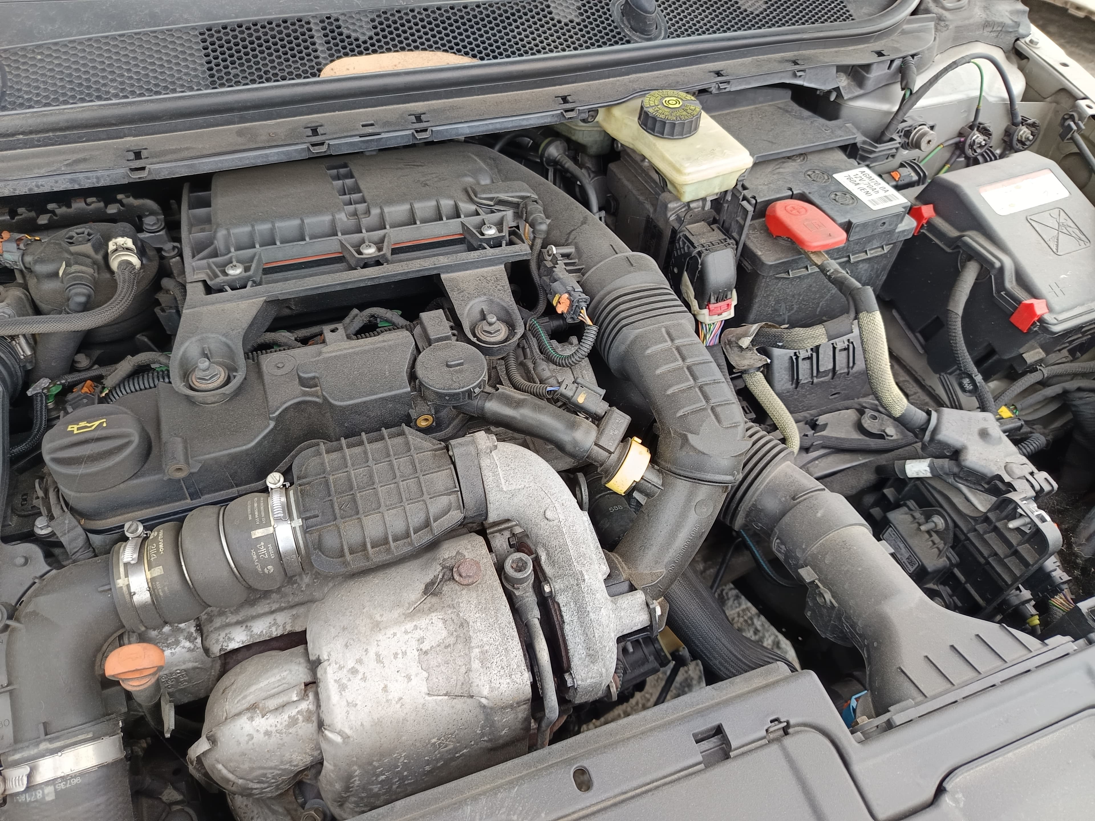 Peugeot 308 · Ano 2014 — image 21