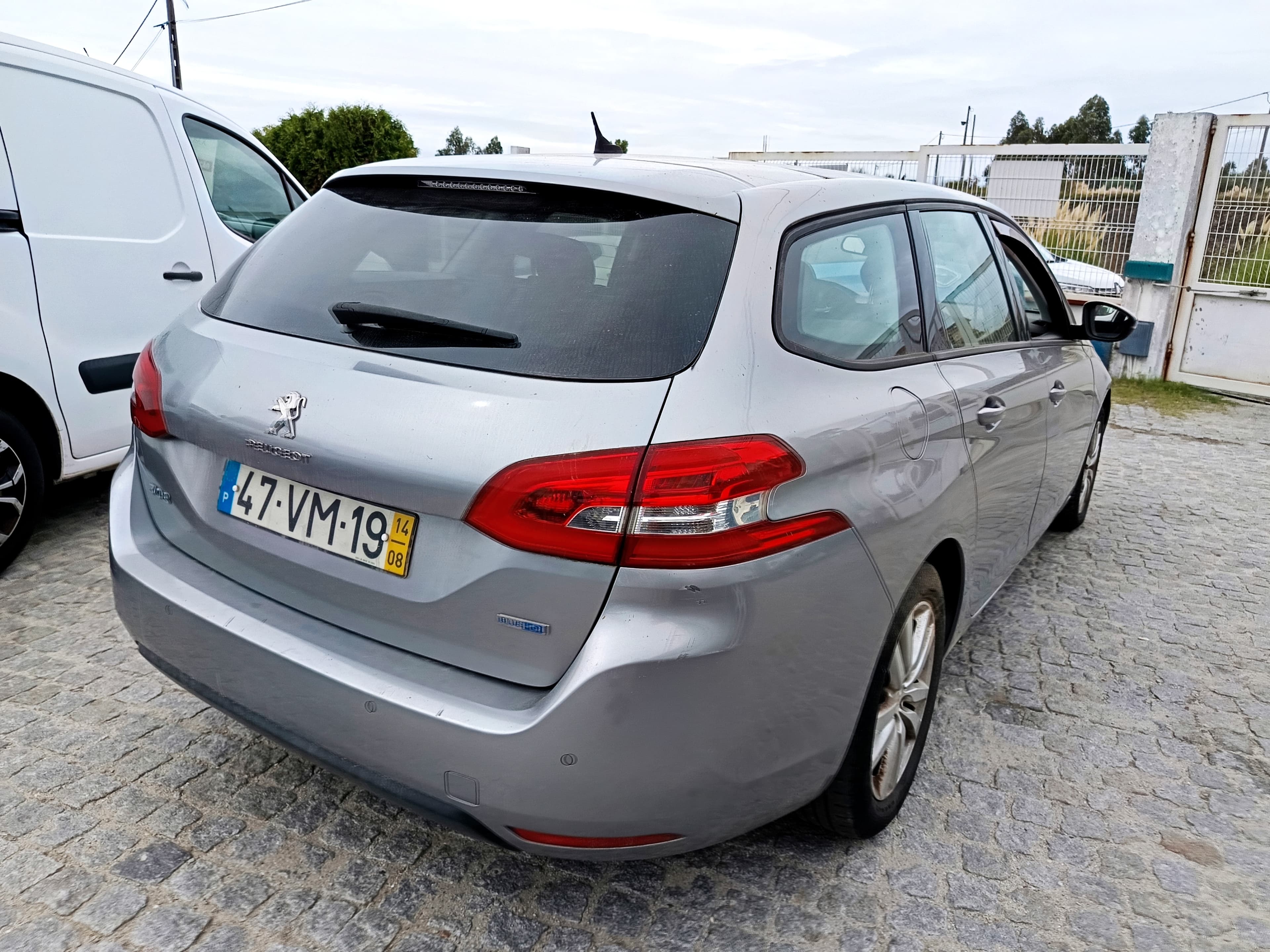 Peugeot 308 · Ano 2014 — image 5