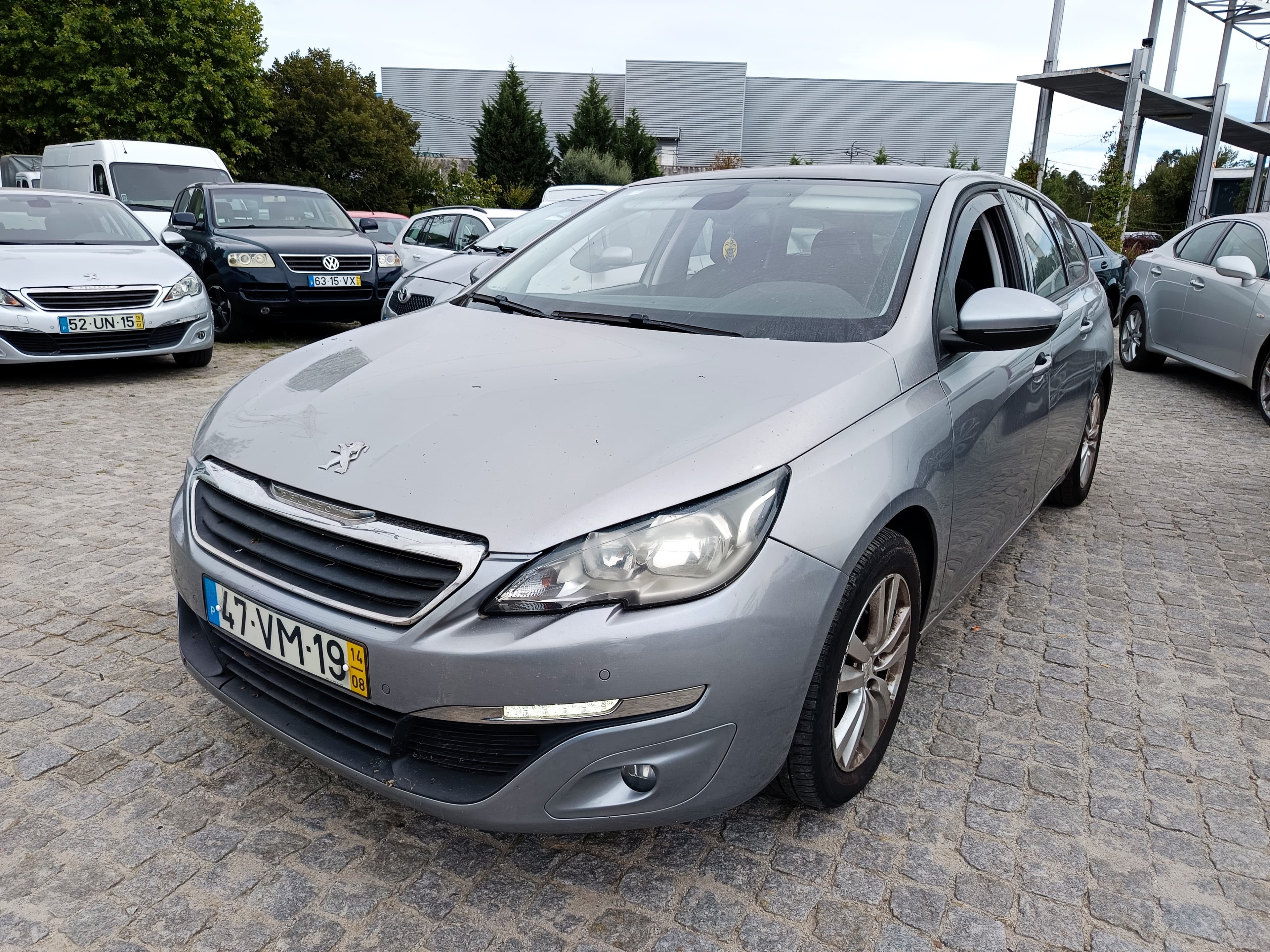Peugeot 308 · Ano 2014 — image 1
