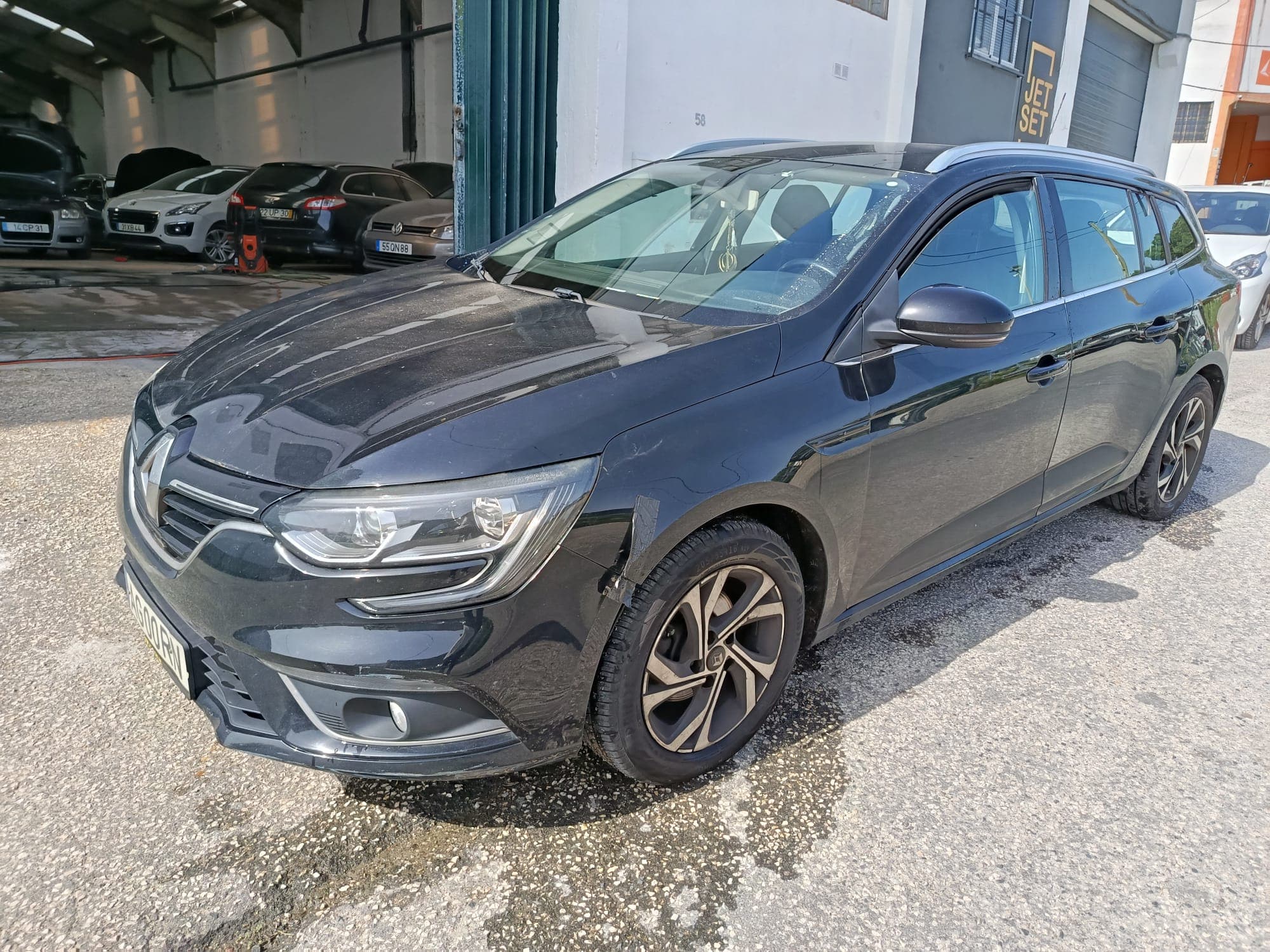 Renault Mégane · Année 2016 — image 1