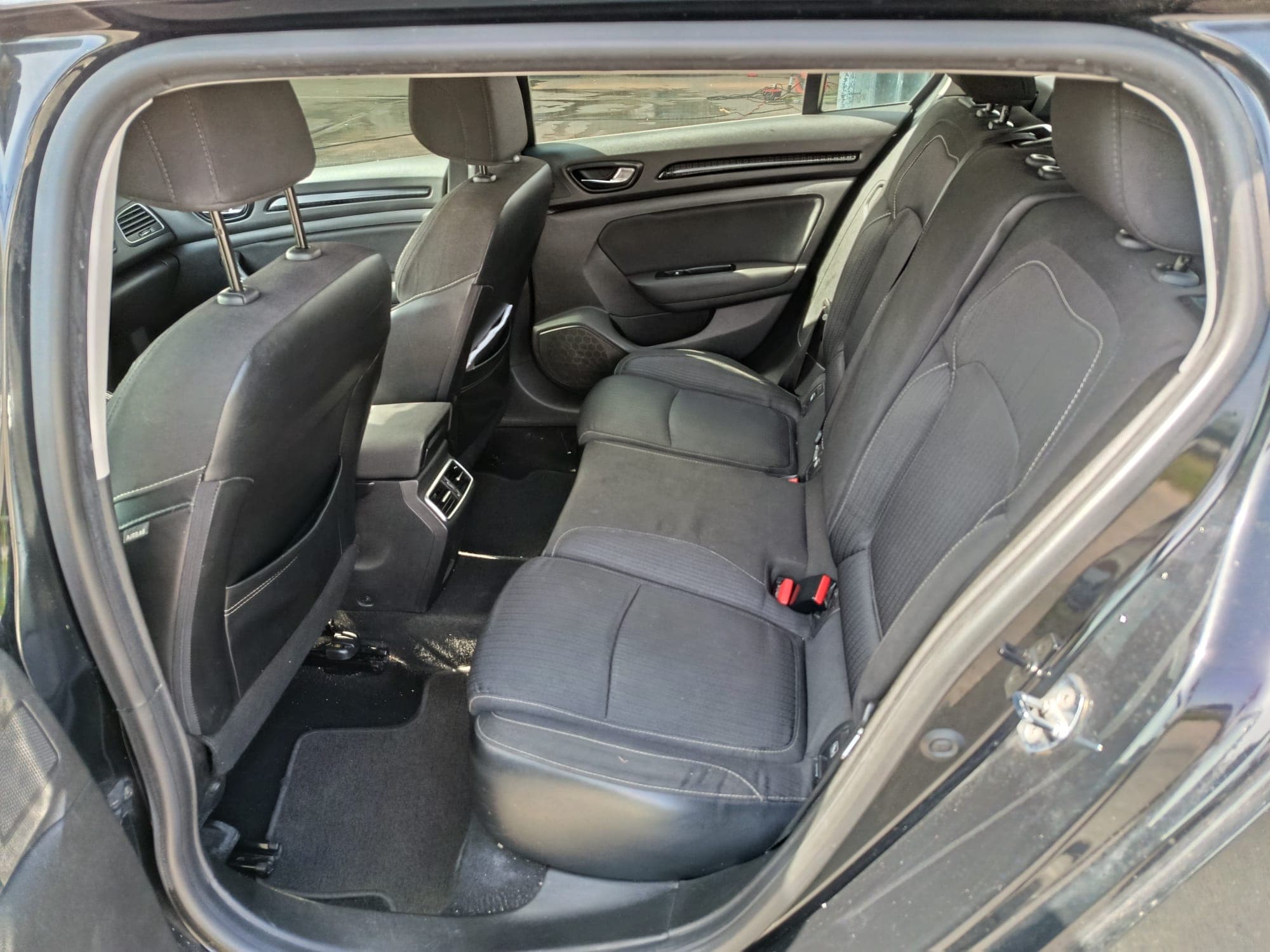 Renault Mégane · Année 2016 — image 18