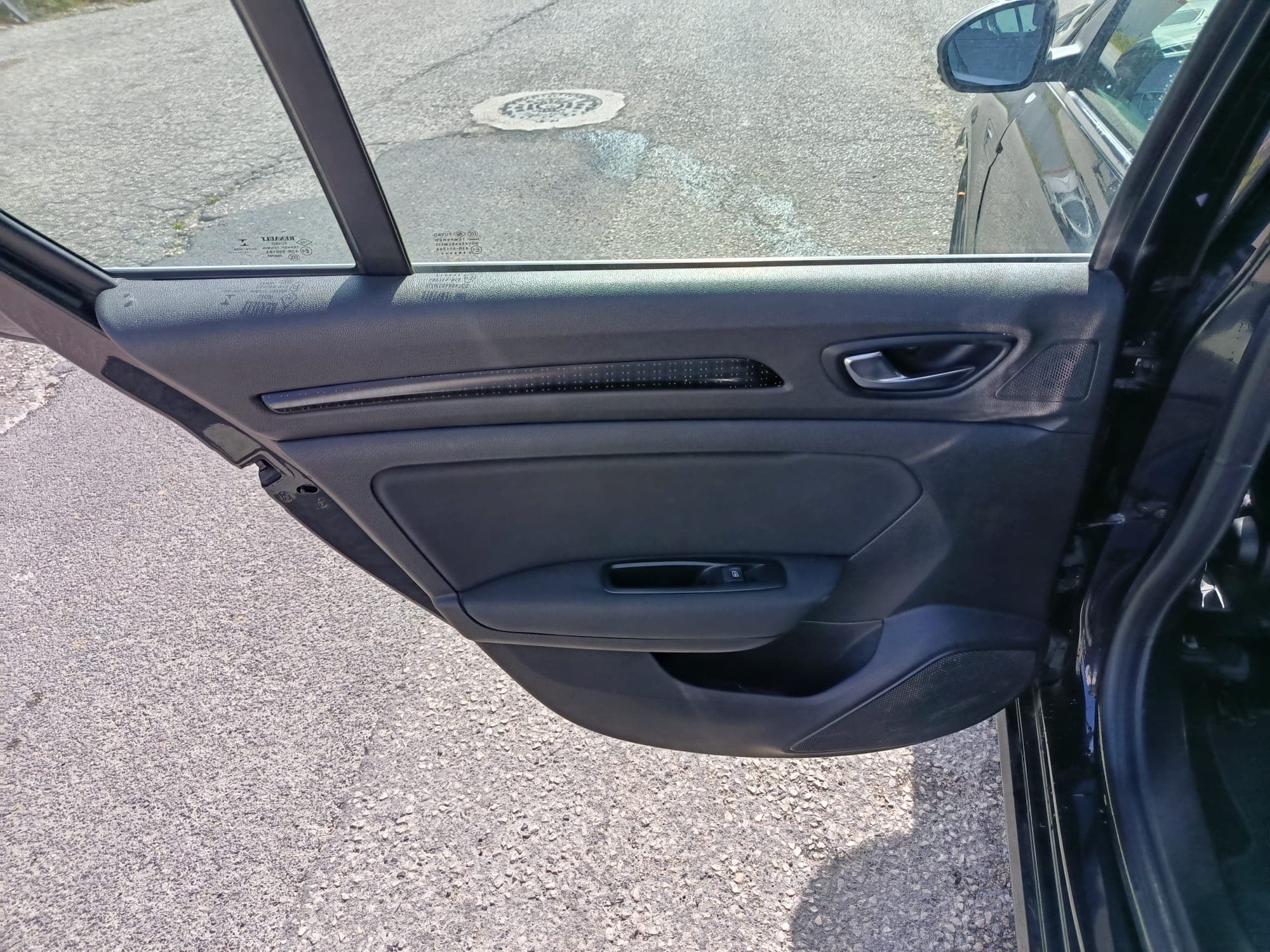 Renault Mégane · Année 2016 — image 24