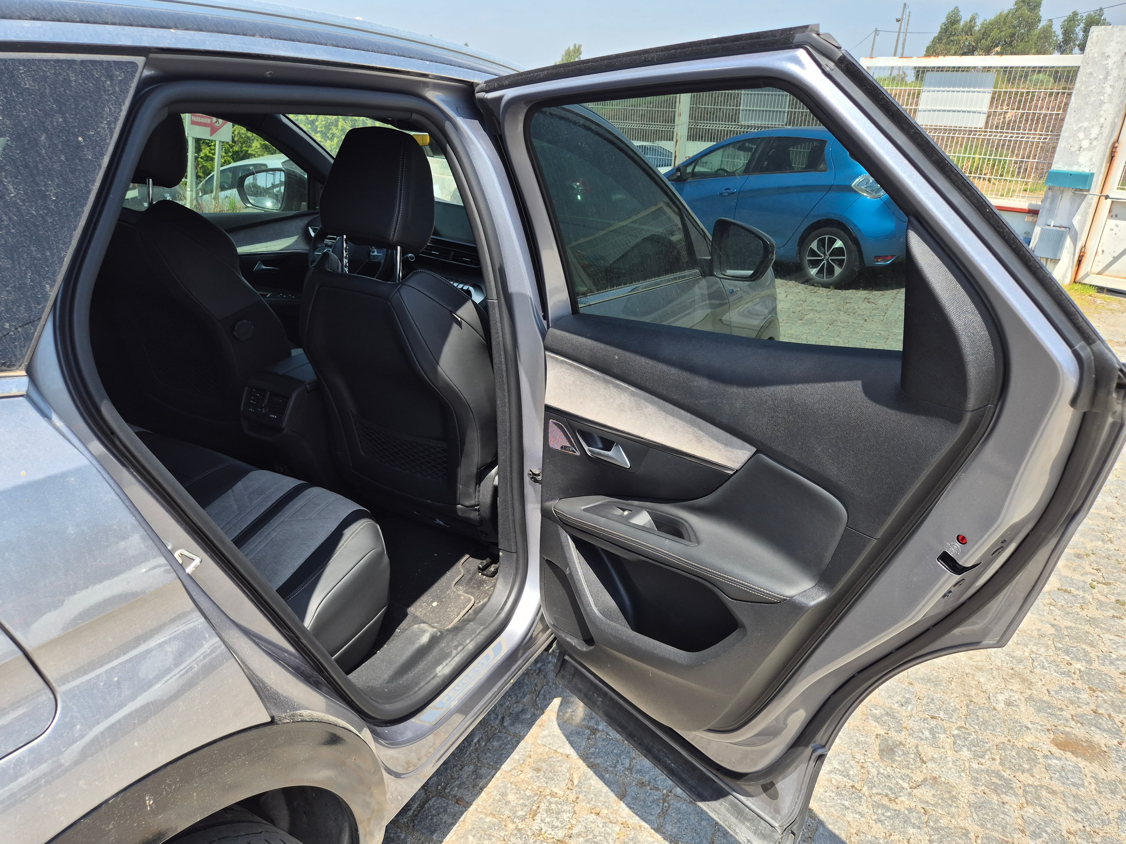 Peugeot 3008 · Année 2021 — image 16