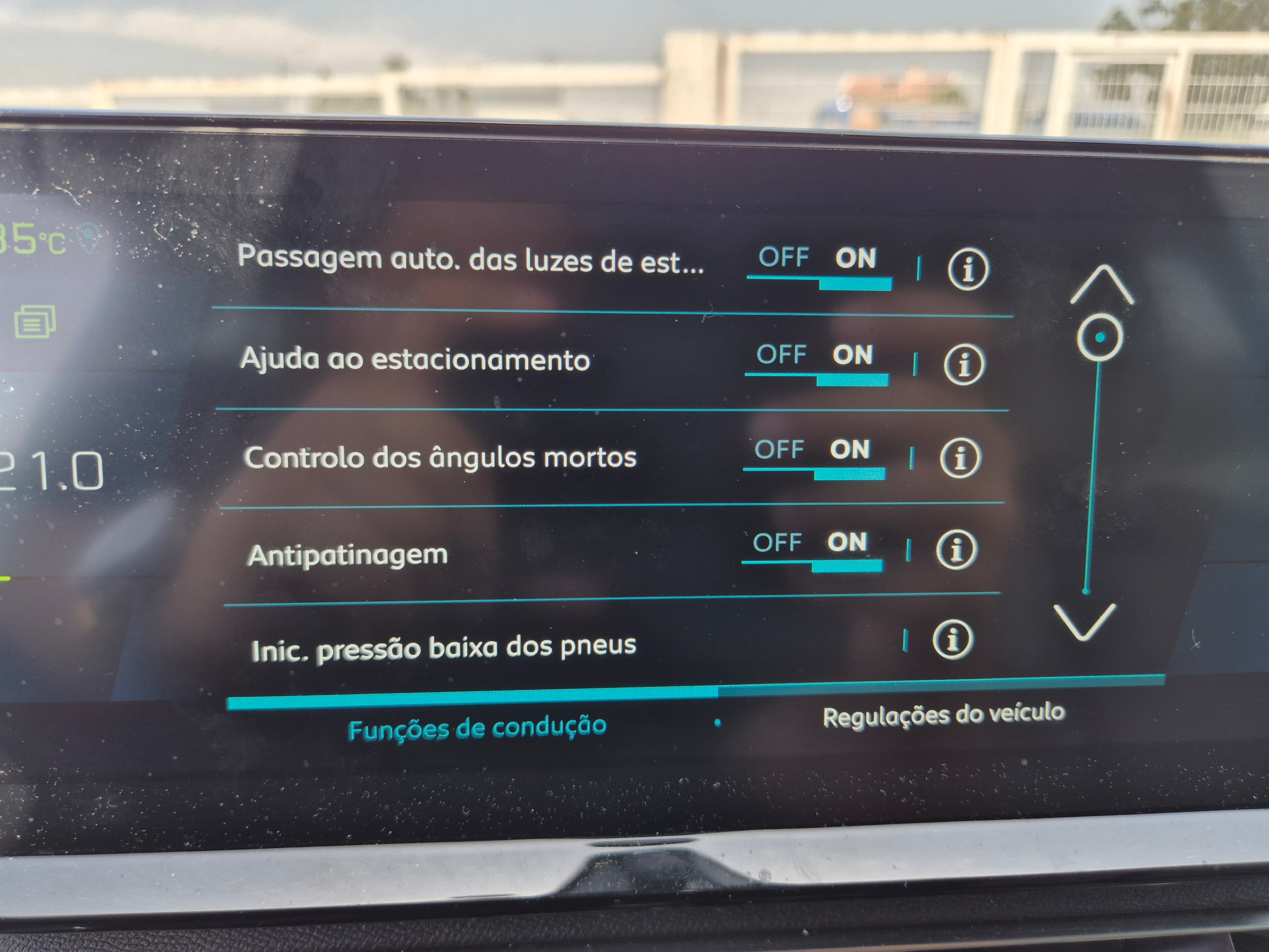 Peugeot 3008 · Année 2021 — image 48