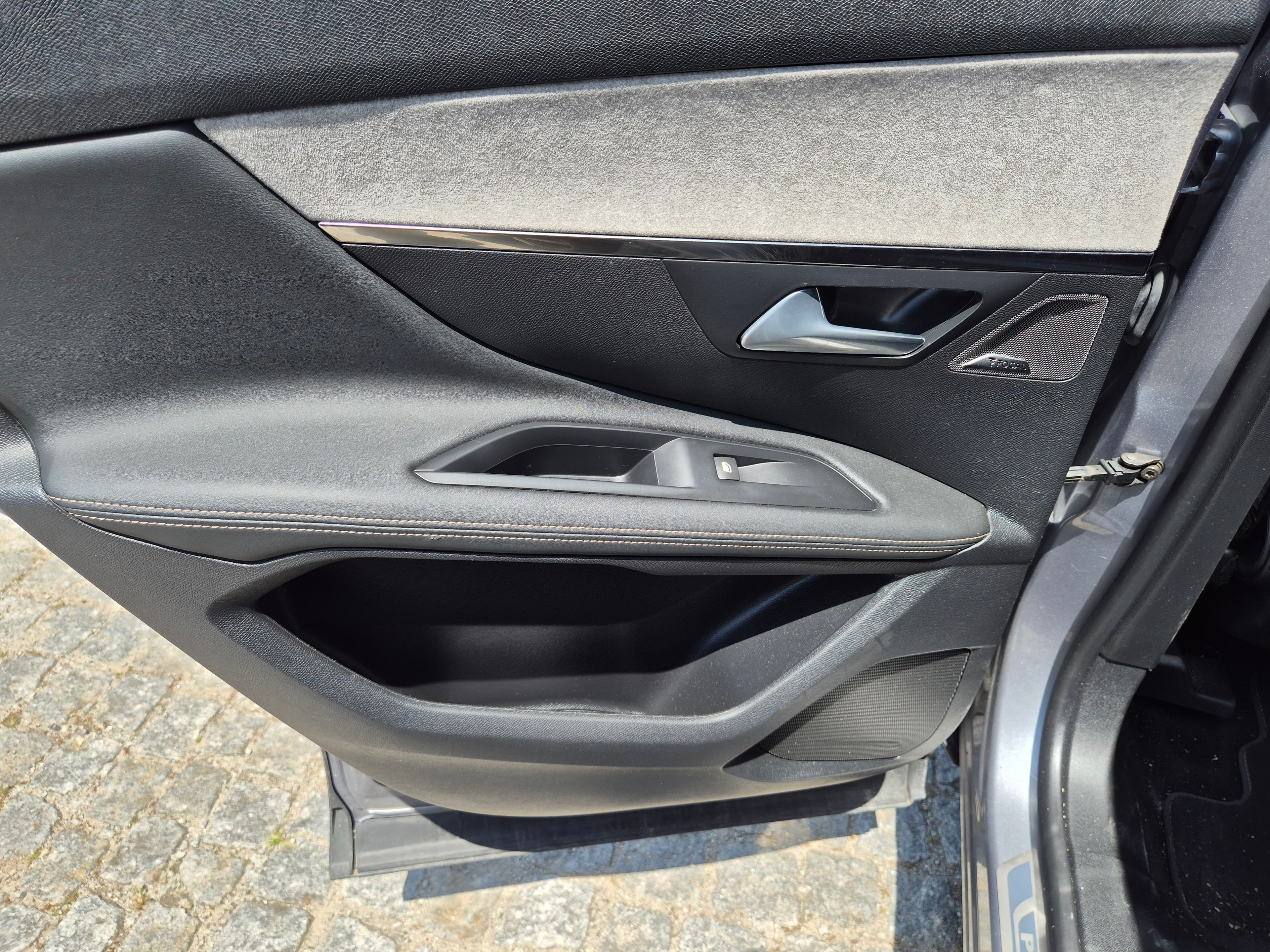 Peugeot 3008 · Année 2021 — image 23