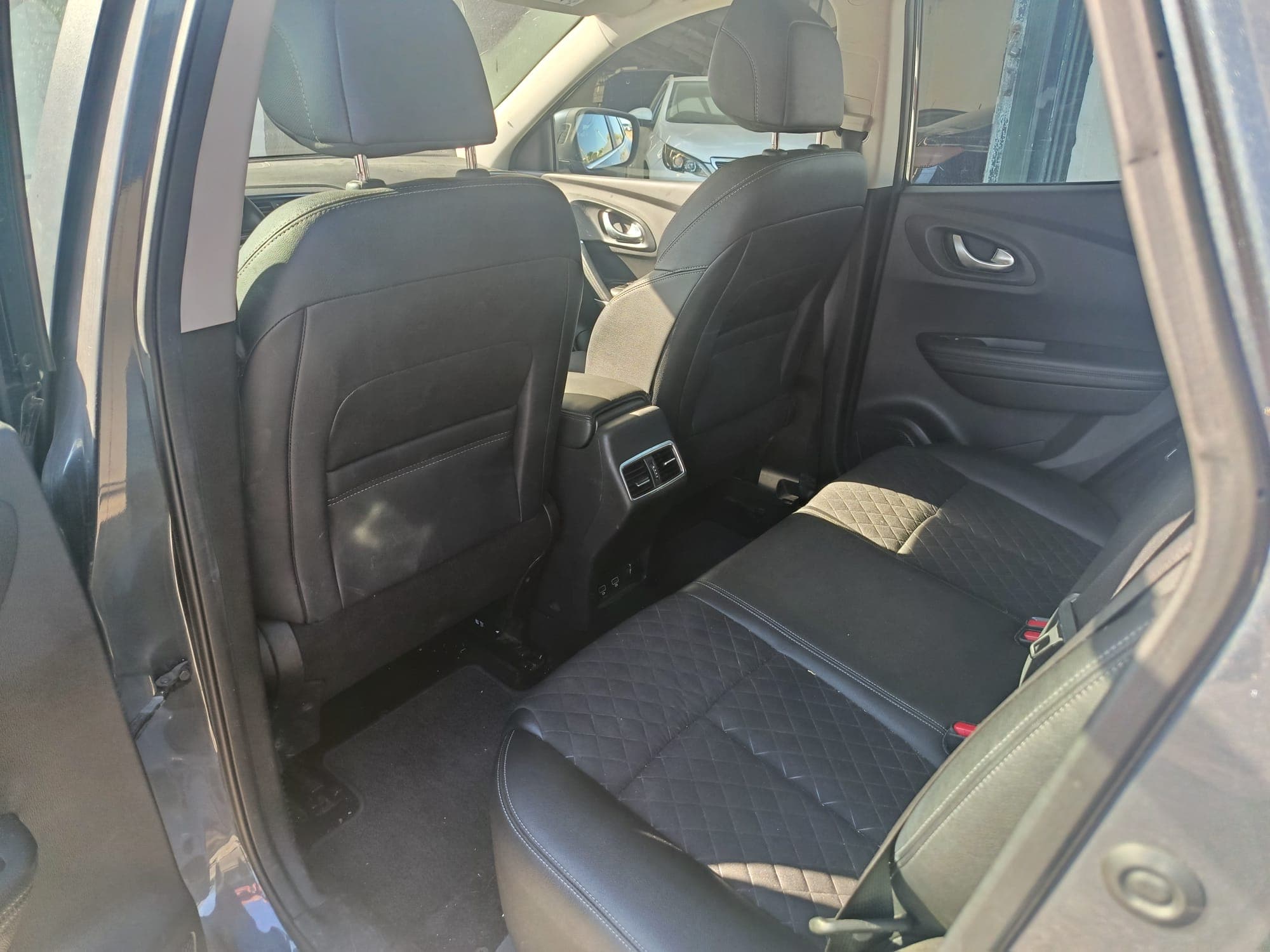 Renault Kadjar · Ano 2020 — image 28
