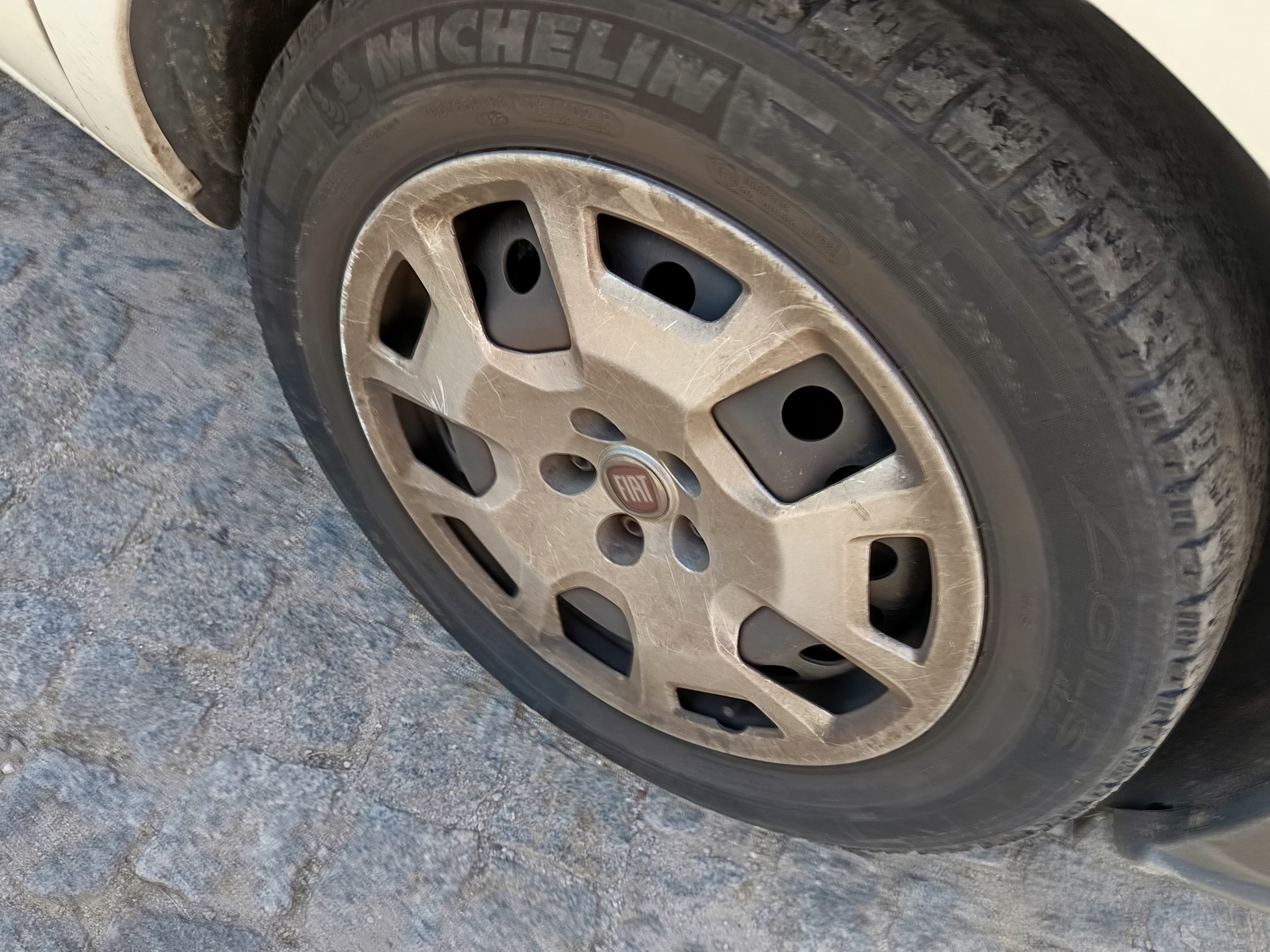 Fiat Doblo XL · Ano 2020 — image 7