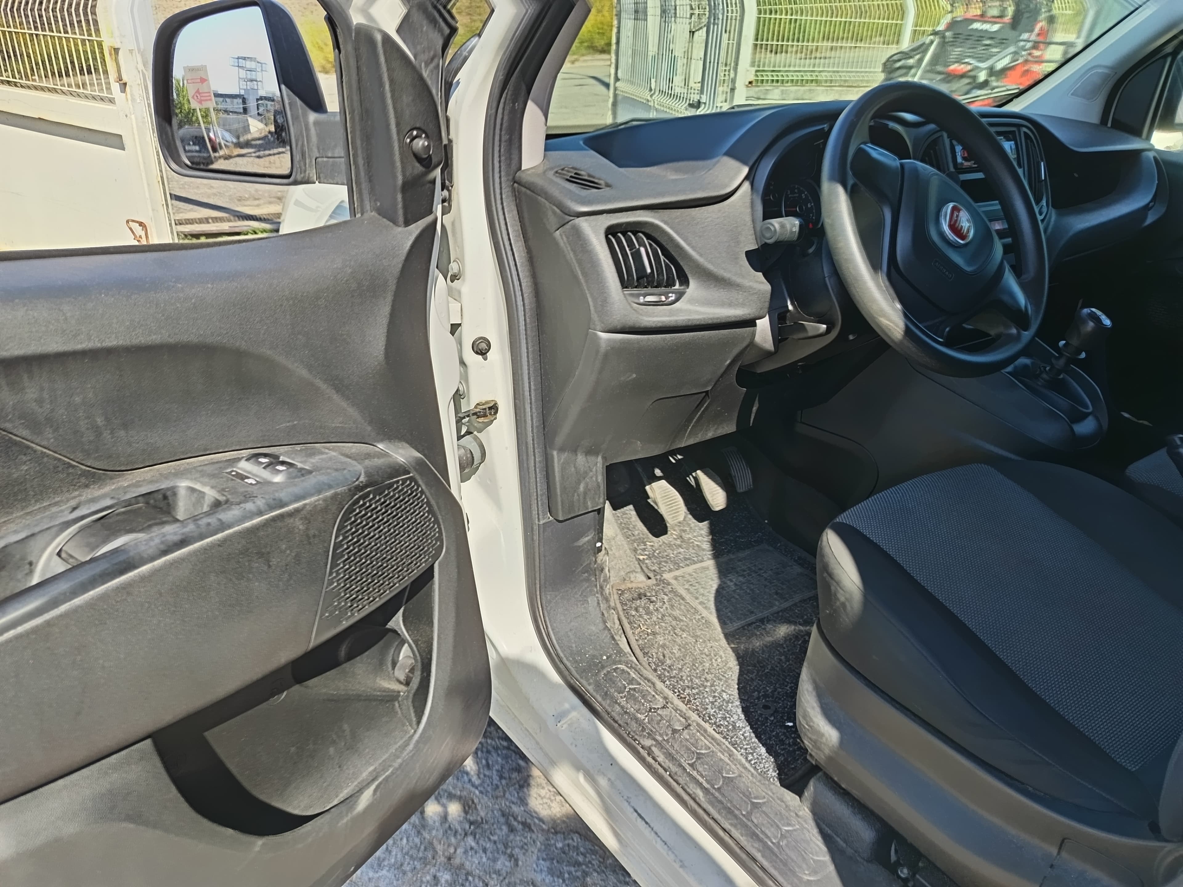Fiat Doblo XL · Ano 2020 — image 23