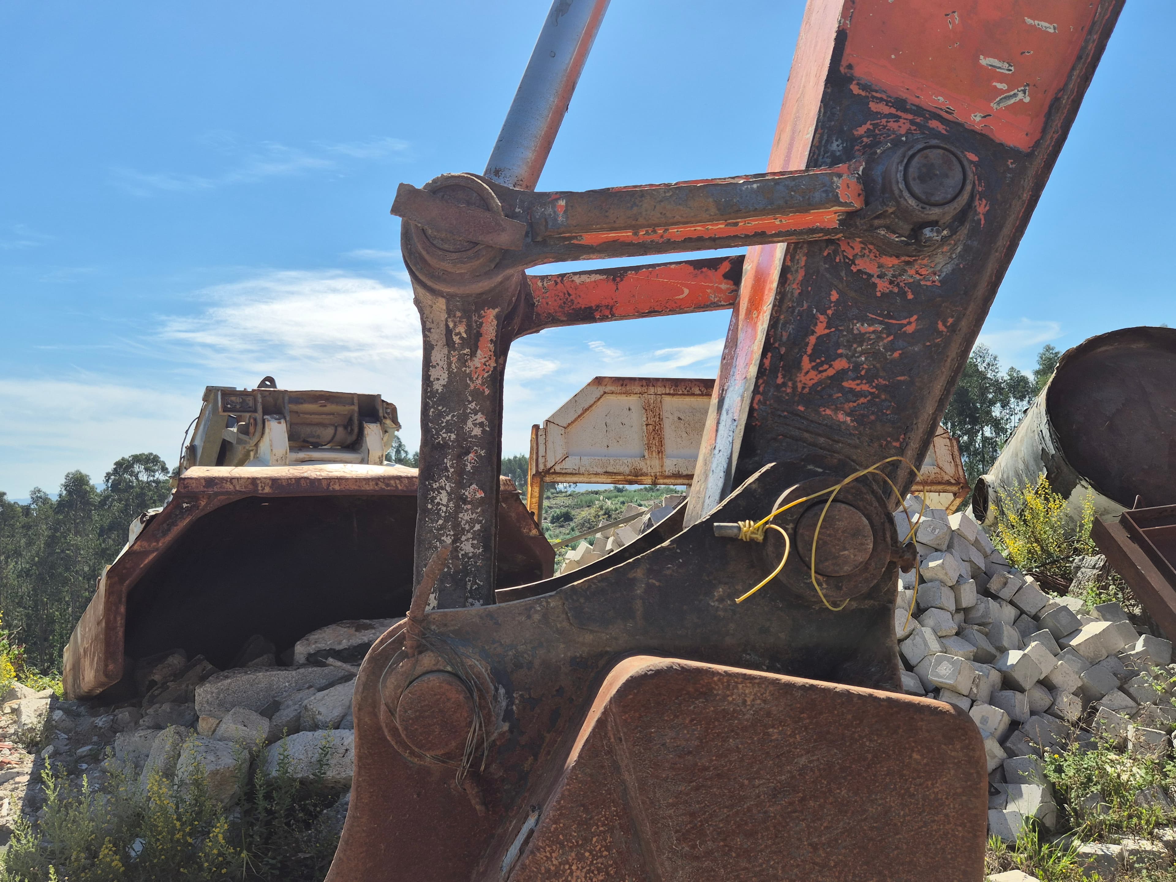 Pelleuse Hitachi · Année 2002 — image 9