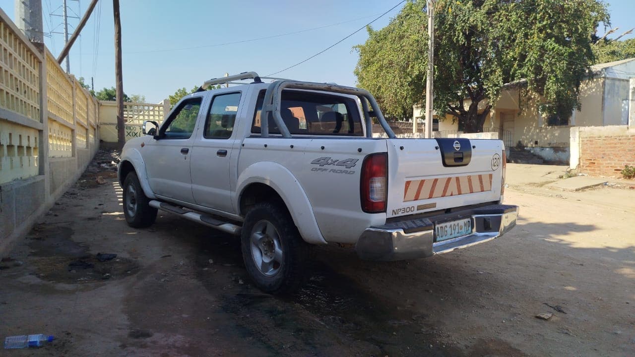 Nissan Hardbody 2.95m - 2013 — image 5