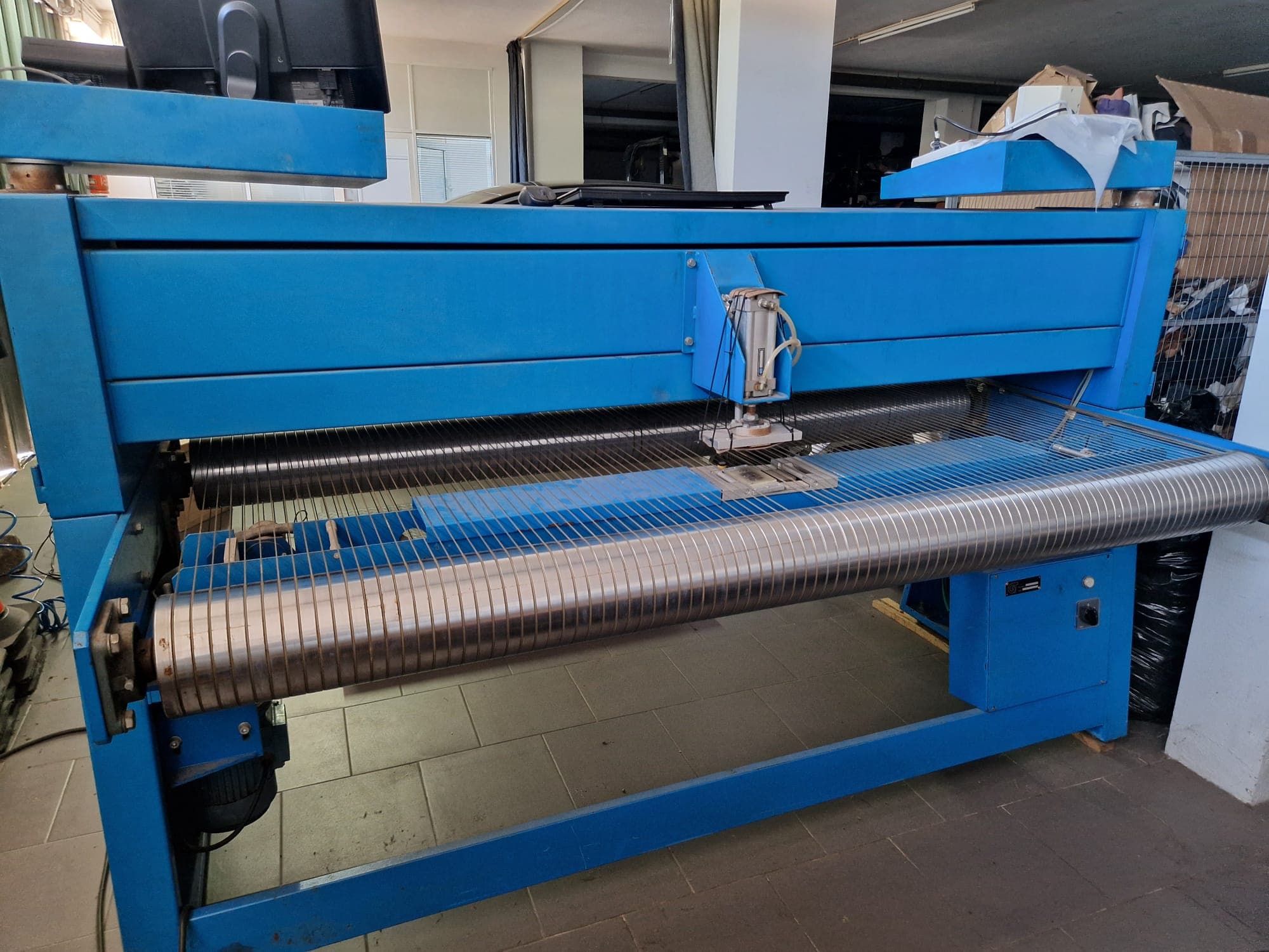 Máquina para medir pieles/ Cueros — imagen 2