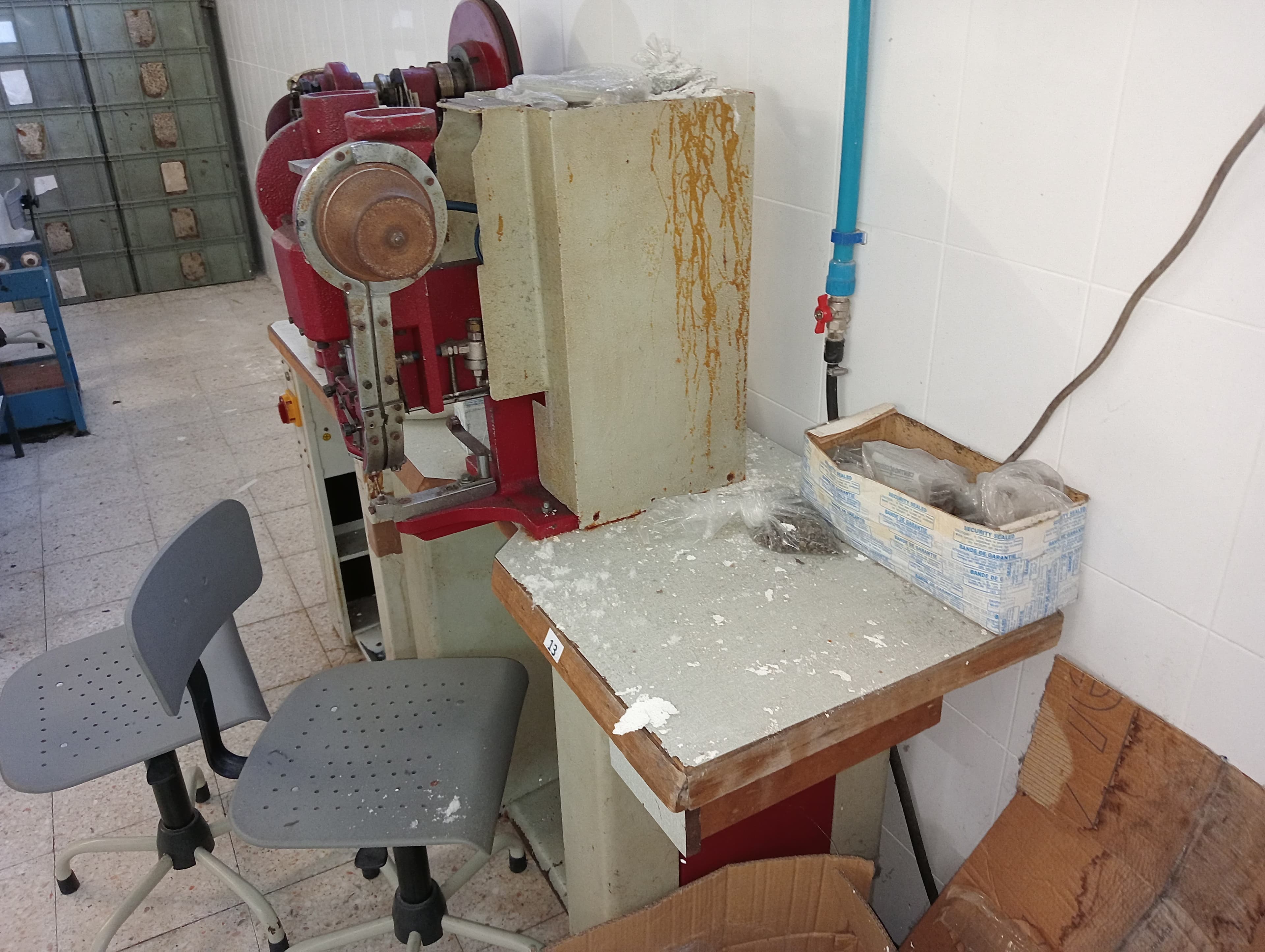 Equipment for the Footwear Industry — image 12