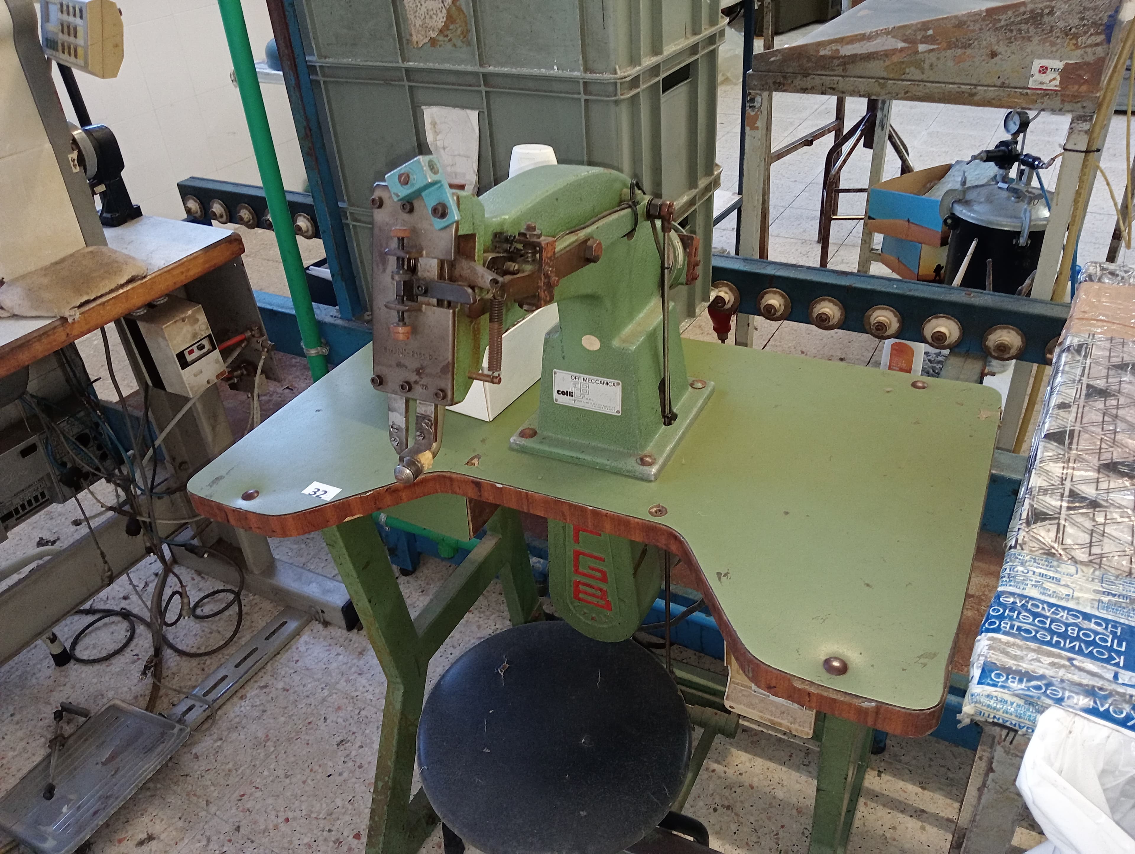 Equipment for the Footwear Industry — image 38
