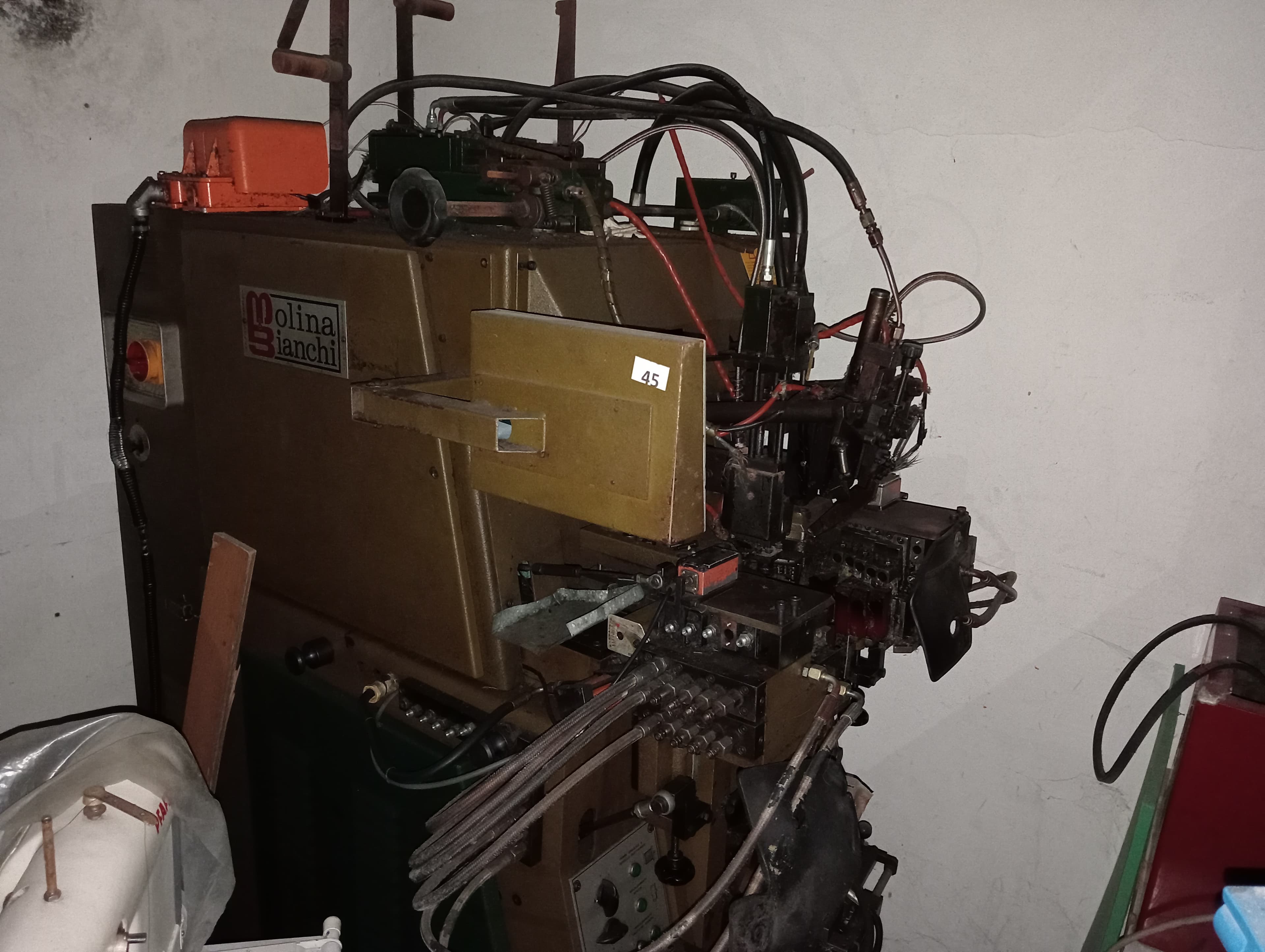 Equipment for the Footwear Industry — image 42