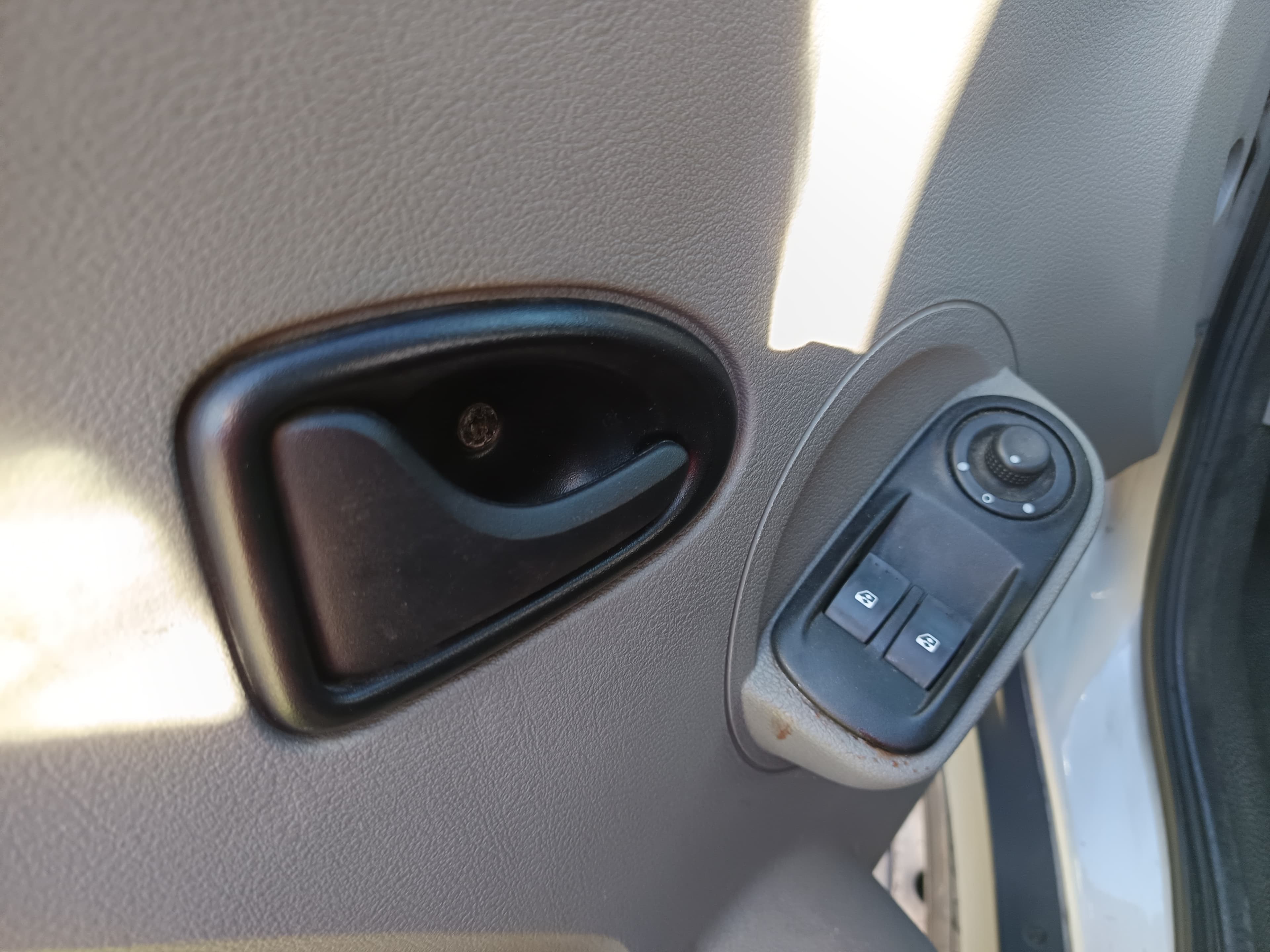 Renault Master · Année 2008 — image 25