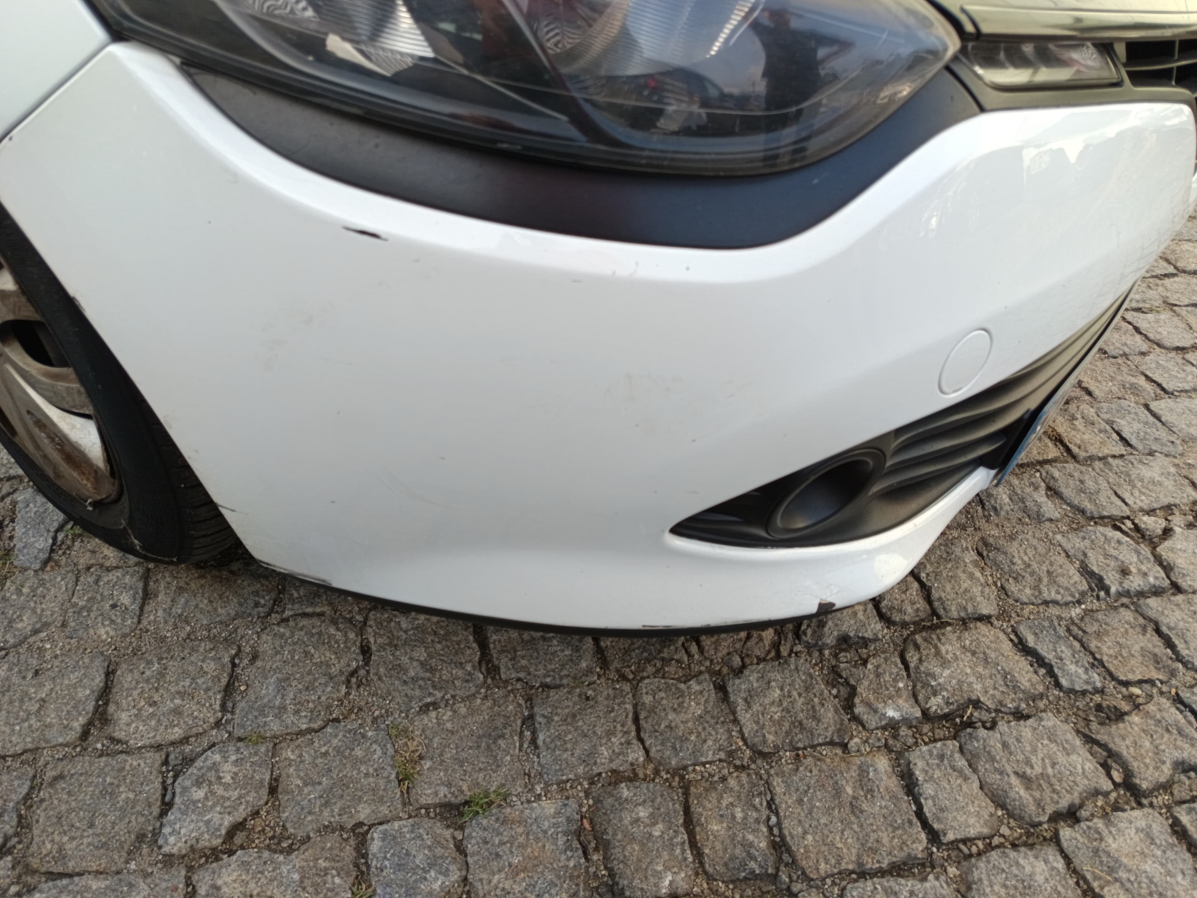 Renault Clio · Année 2014 — image 11