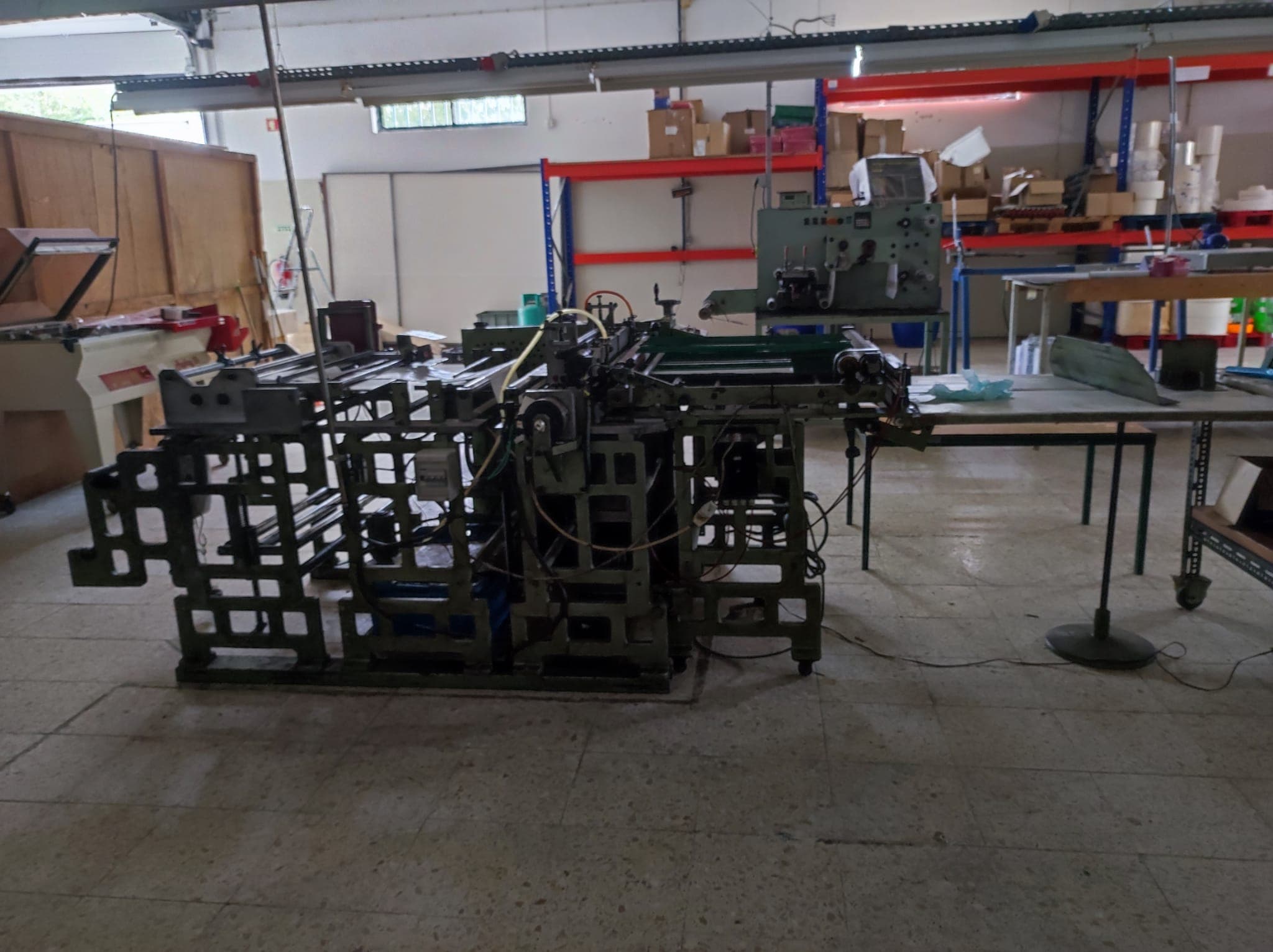 Máquina de corte y soldar — imagen 2