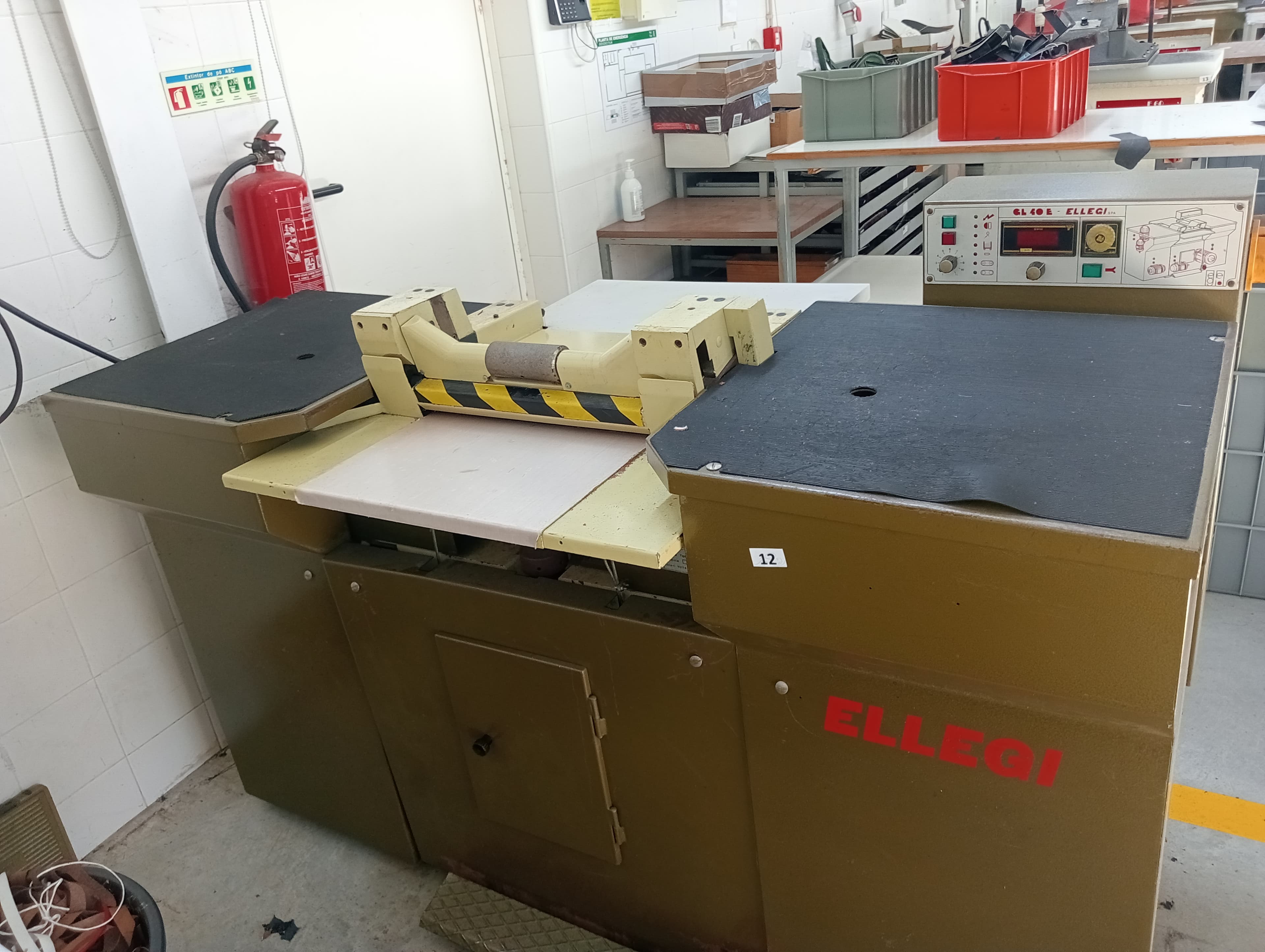 Leveling Machine — image 2