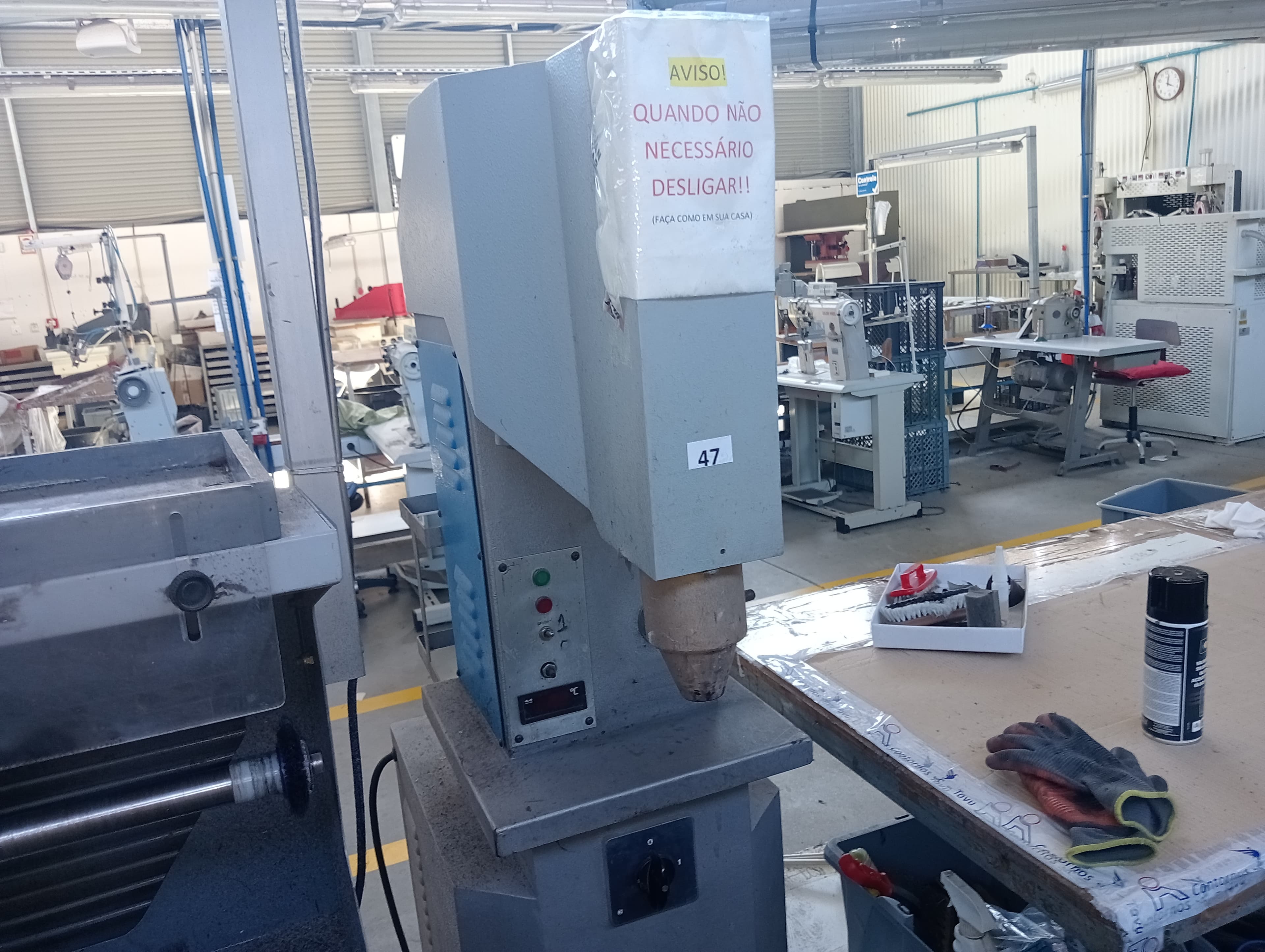 Machine à coudre les semelles · Sifione — image 5