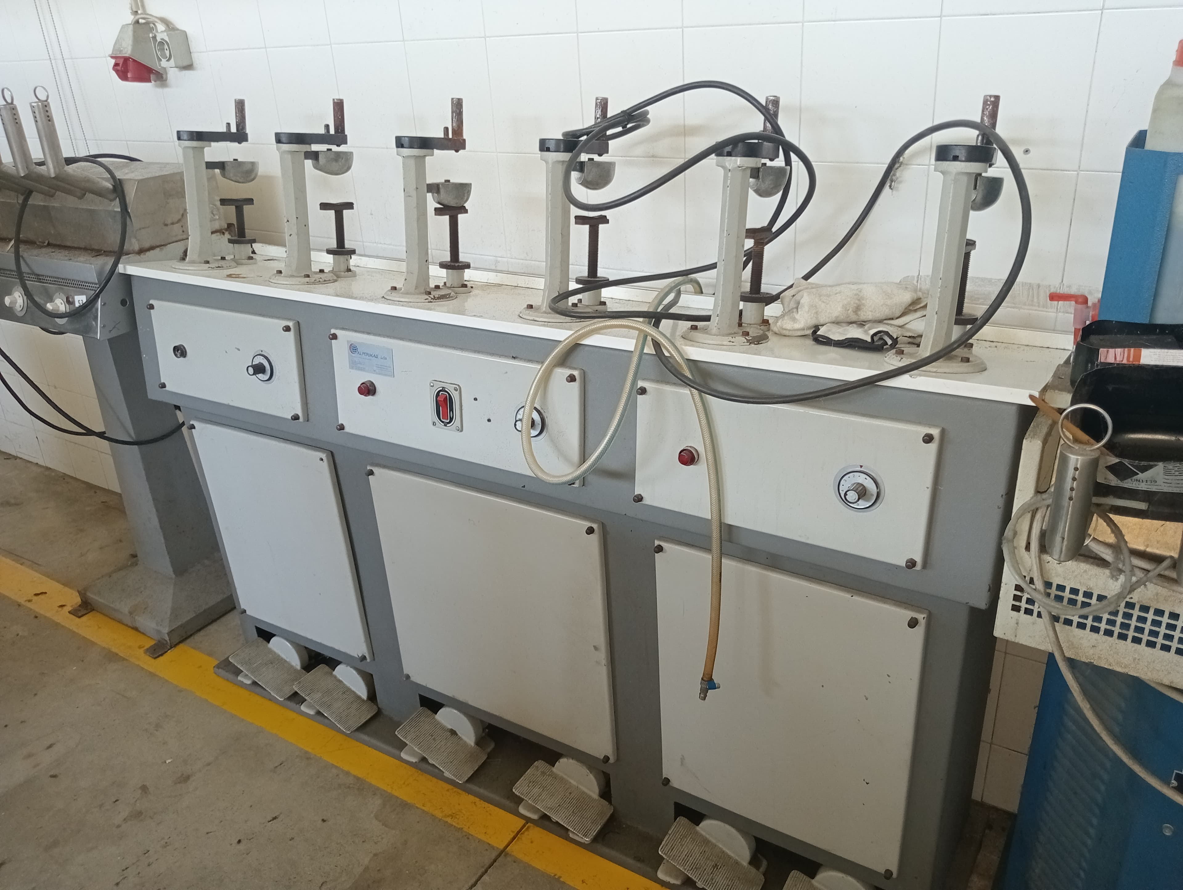 Carding and Lasting Machines · Double Painting Booth · Humidifiers — image 10