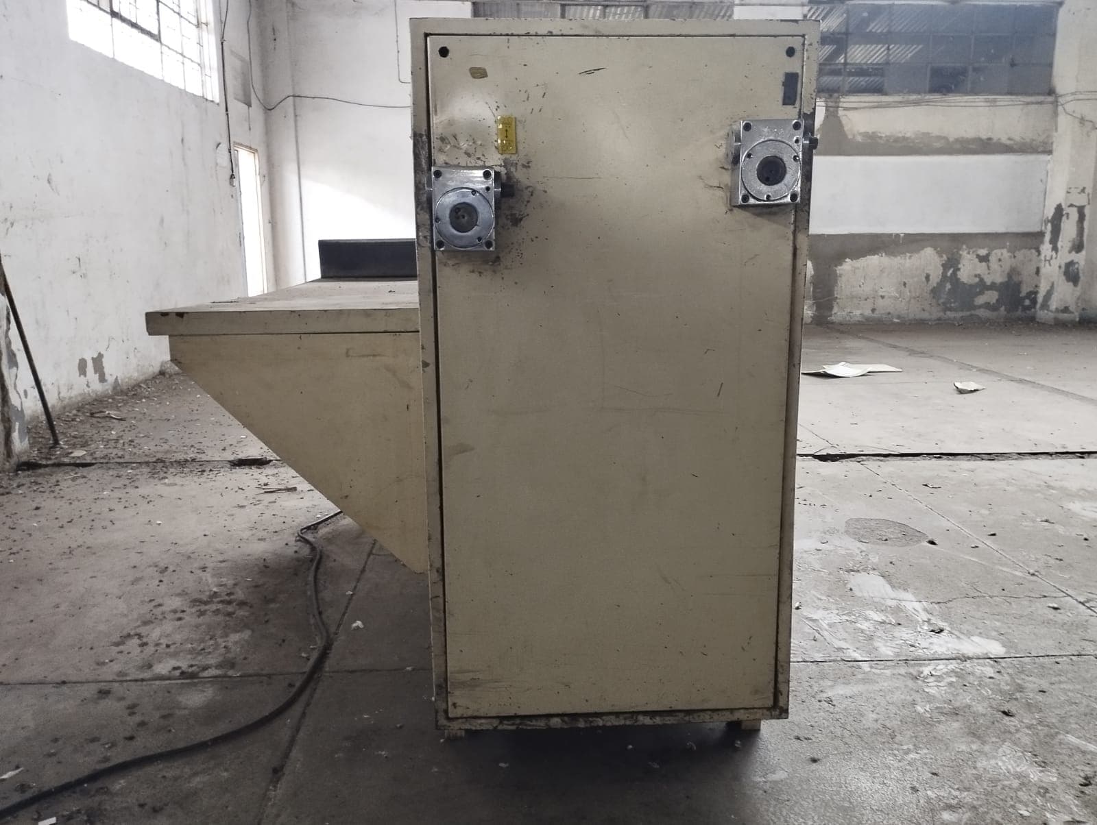 Cardboard Box Factory — image 77