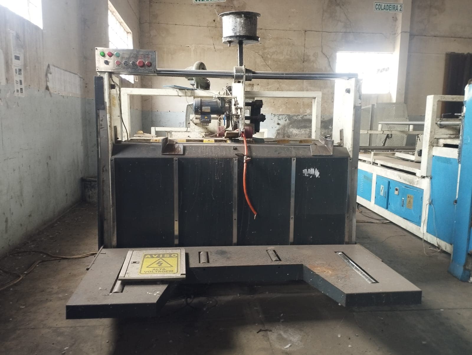 Cardboard Box Factory — image 14