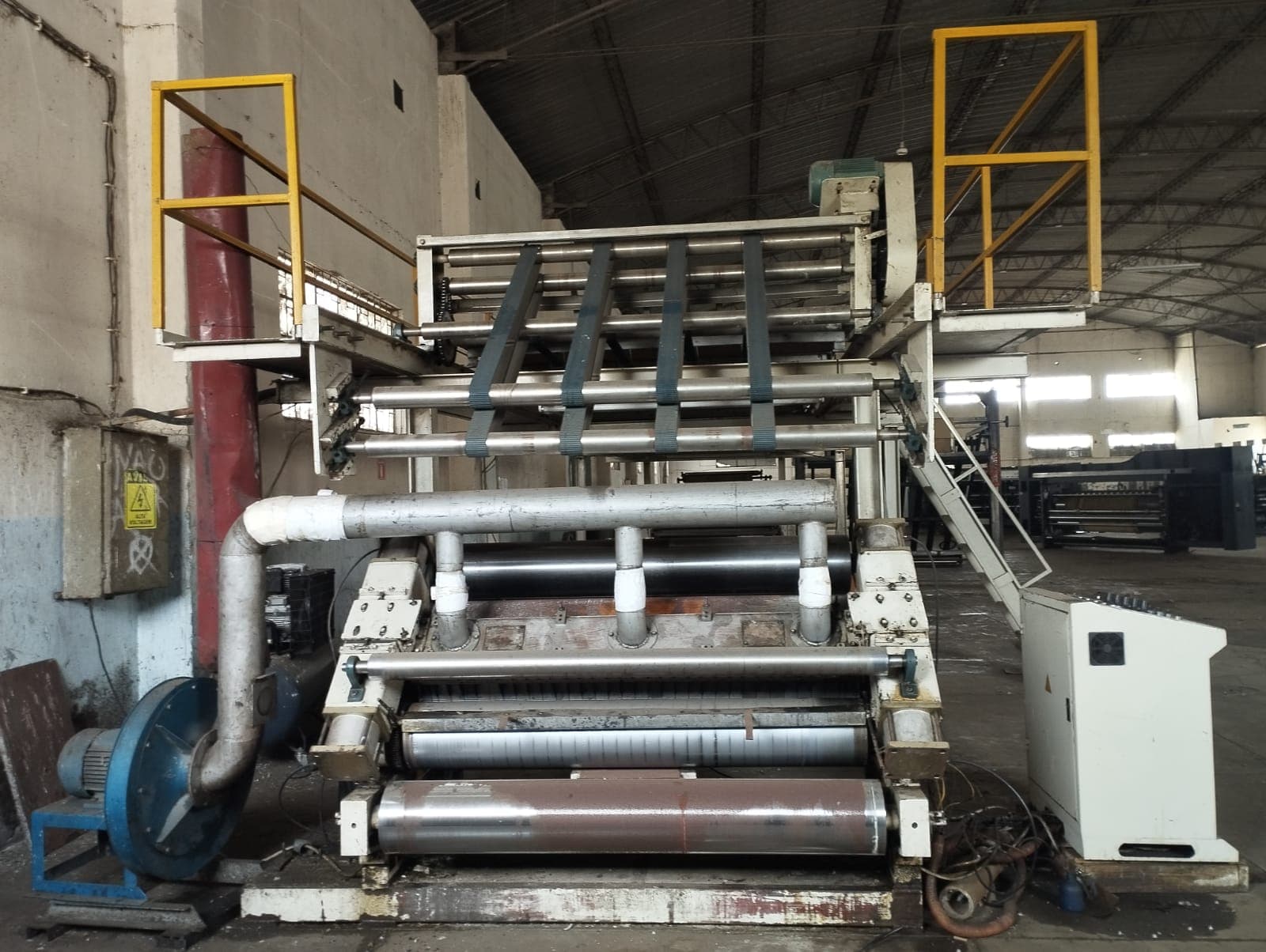 Cardboard Box Factory — image 88