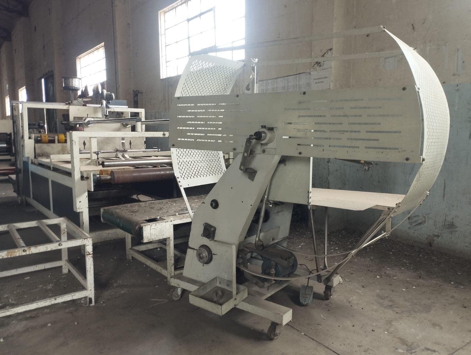 Cardboard Box Factory — image 12