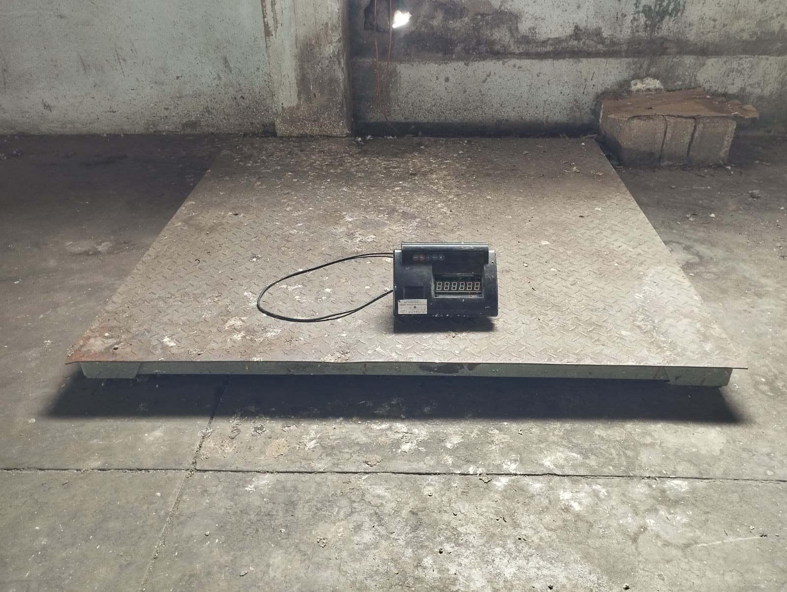Cardboard Box Factory — image 34